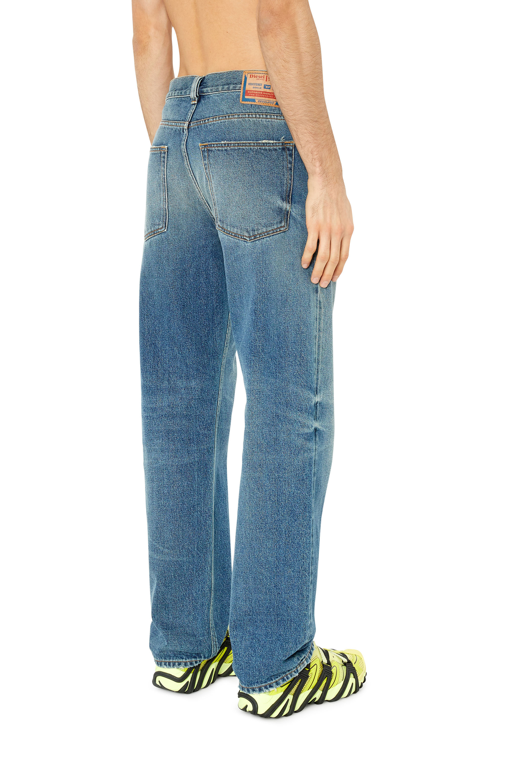 Diesel - 2010 D-Macs 09F02 Straight Jeans, Mittelblau - Image 4