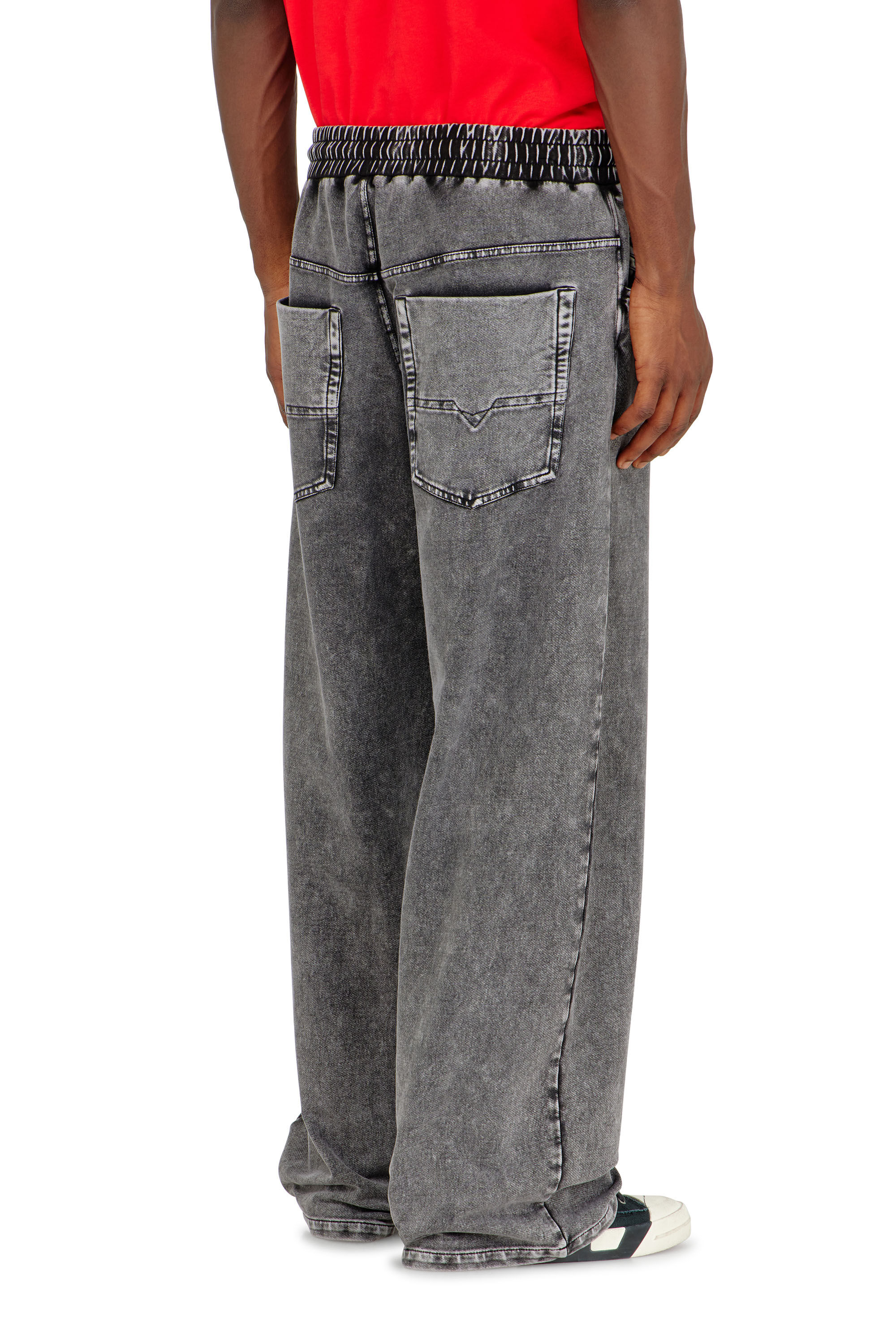 Diesel - P-STUK, Herren Sweatpants mit Denim-Effekt in Grau - 4