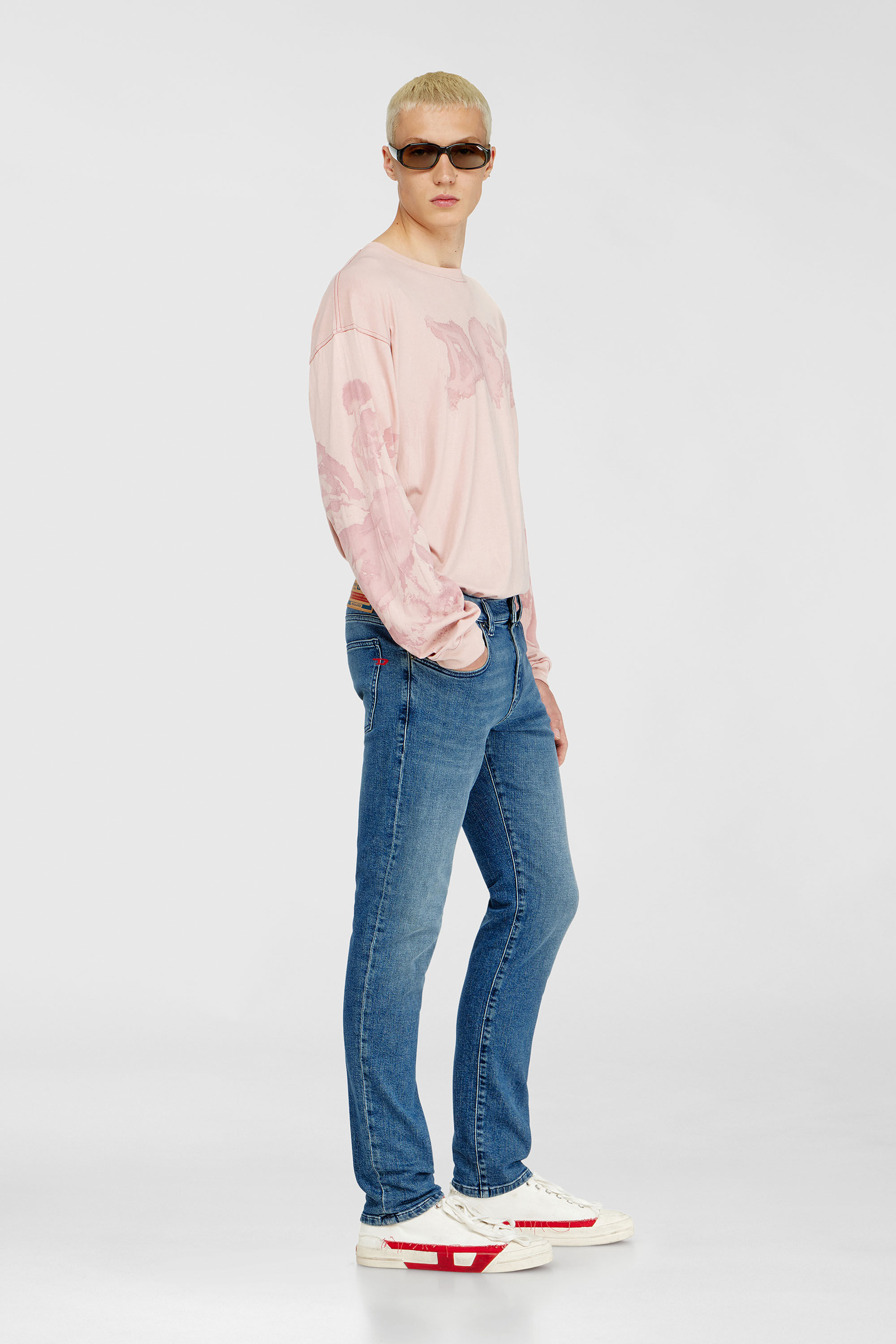 Diesel - Herren Slim Jeans 2019 D-Strukt 0HDBK, Mittelblau - 1