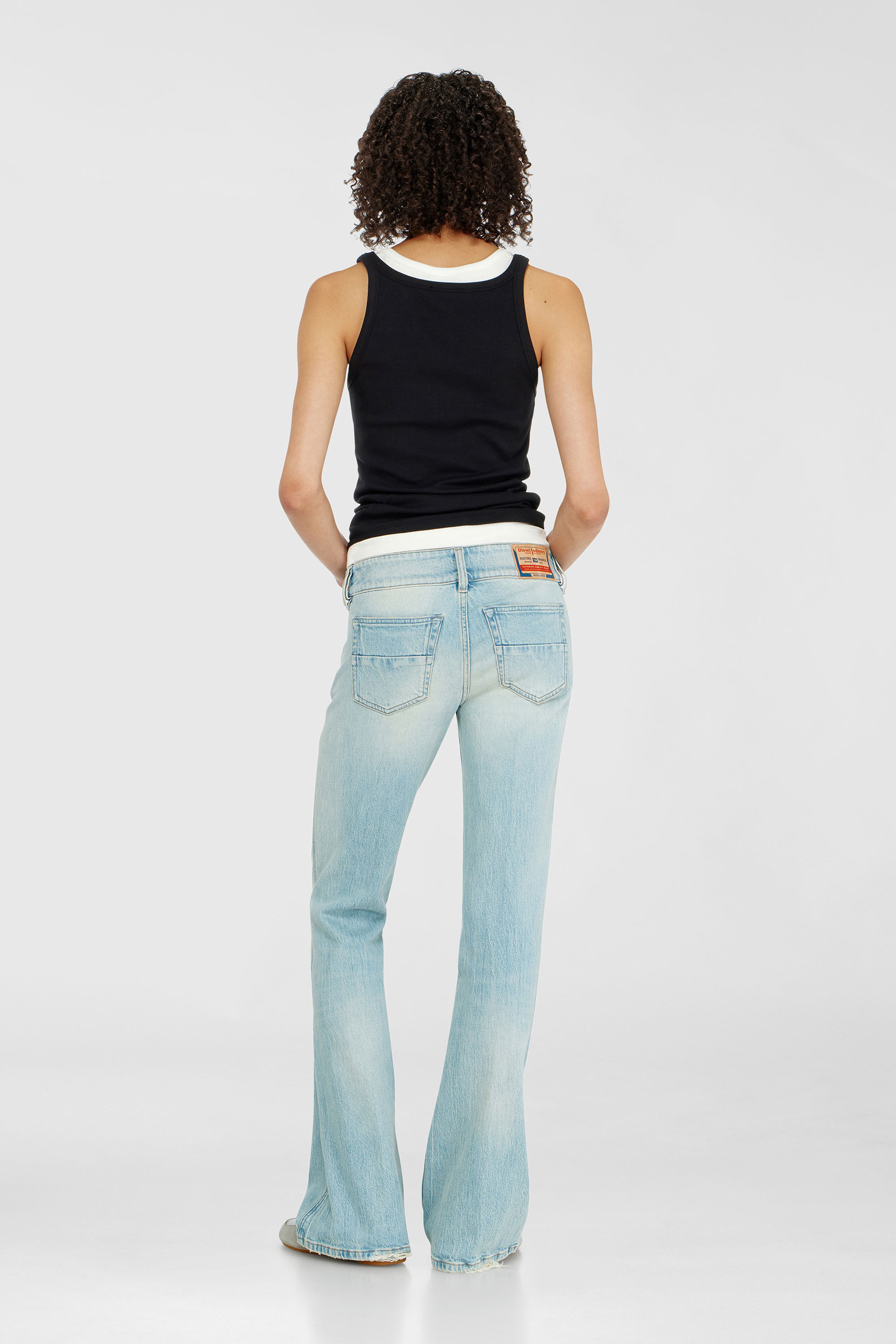 Diesel - Damen Bootcut Jeans D-Hush 0KBBX, Hellblau - 3