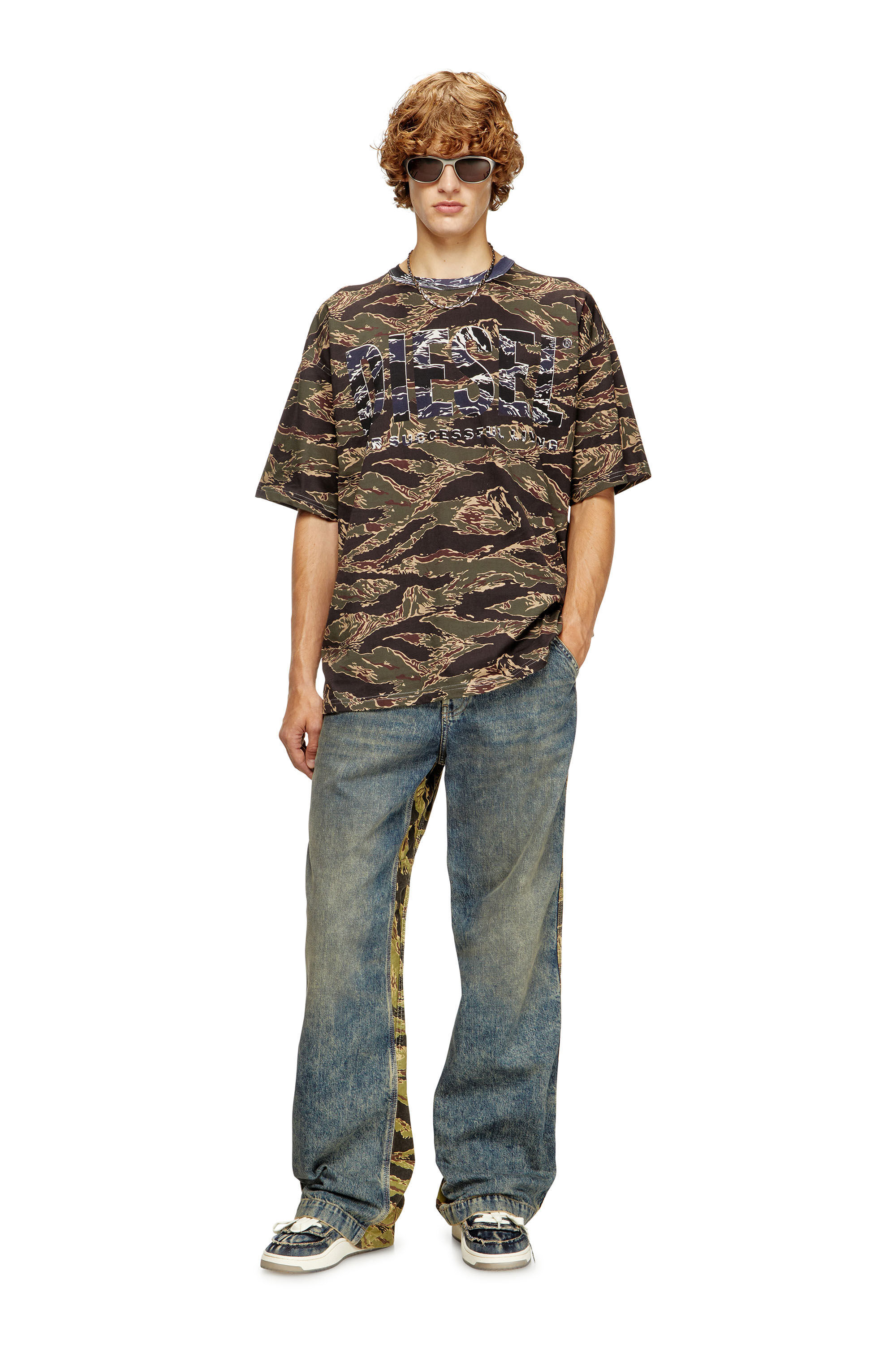 Diesel - T-BOXT-T22, Herren Camo-T-Shirt mit Camo-Logo in null - 1