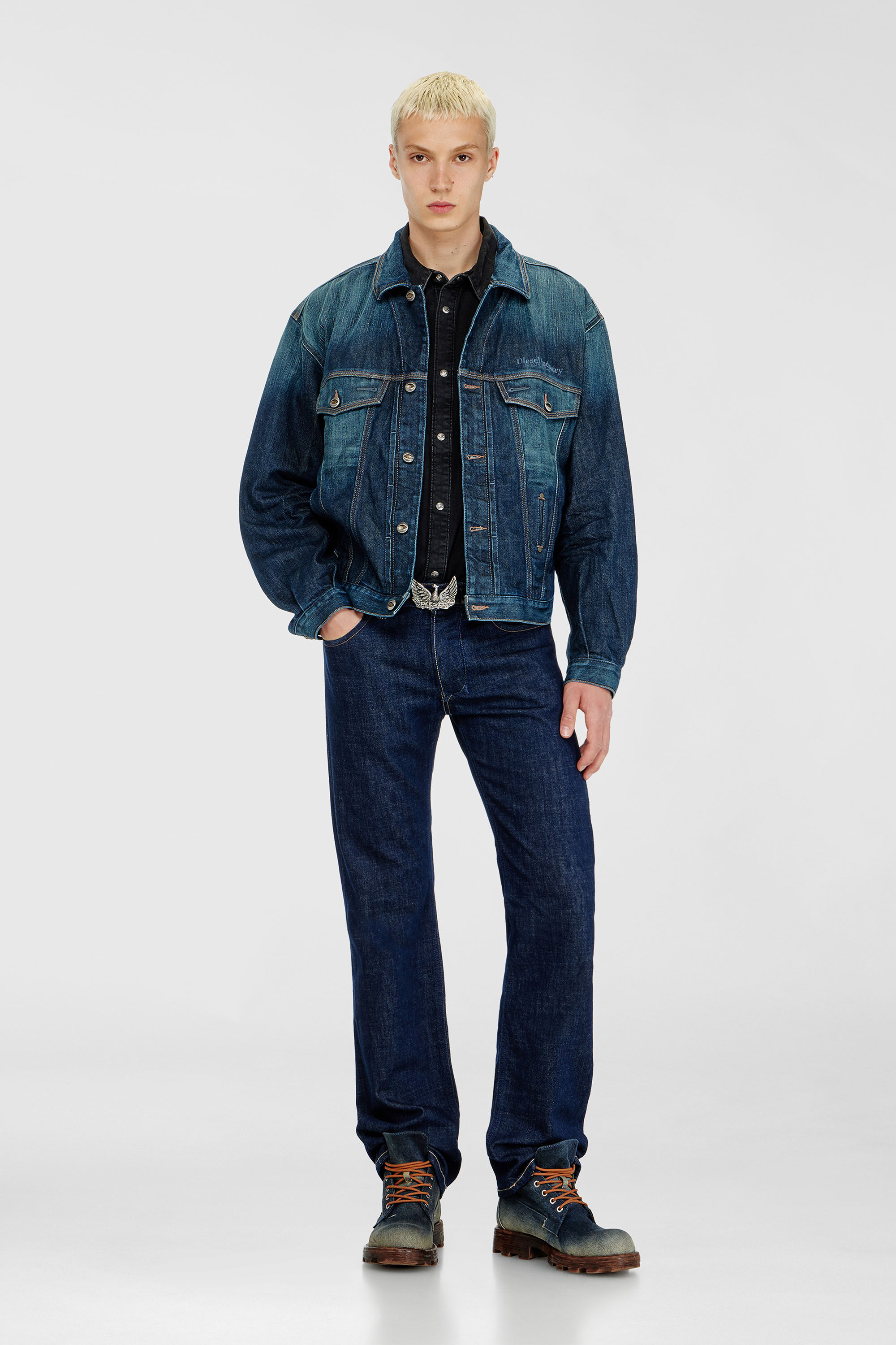 Diesel - D-DENVER-CL, Unisex Trucker-Jacke aus selvedge denim in Mittelblau - 1