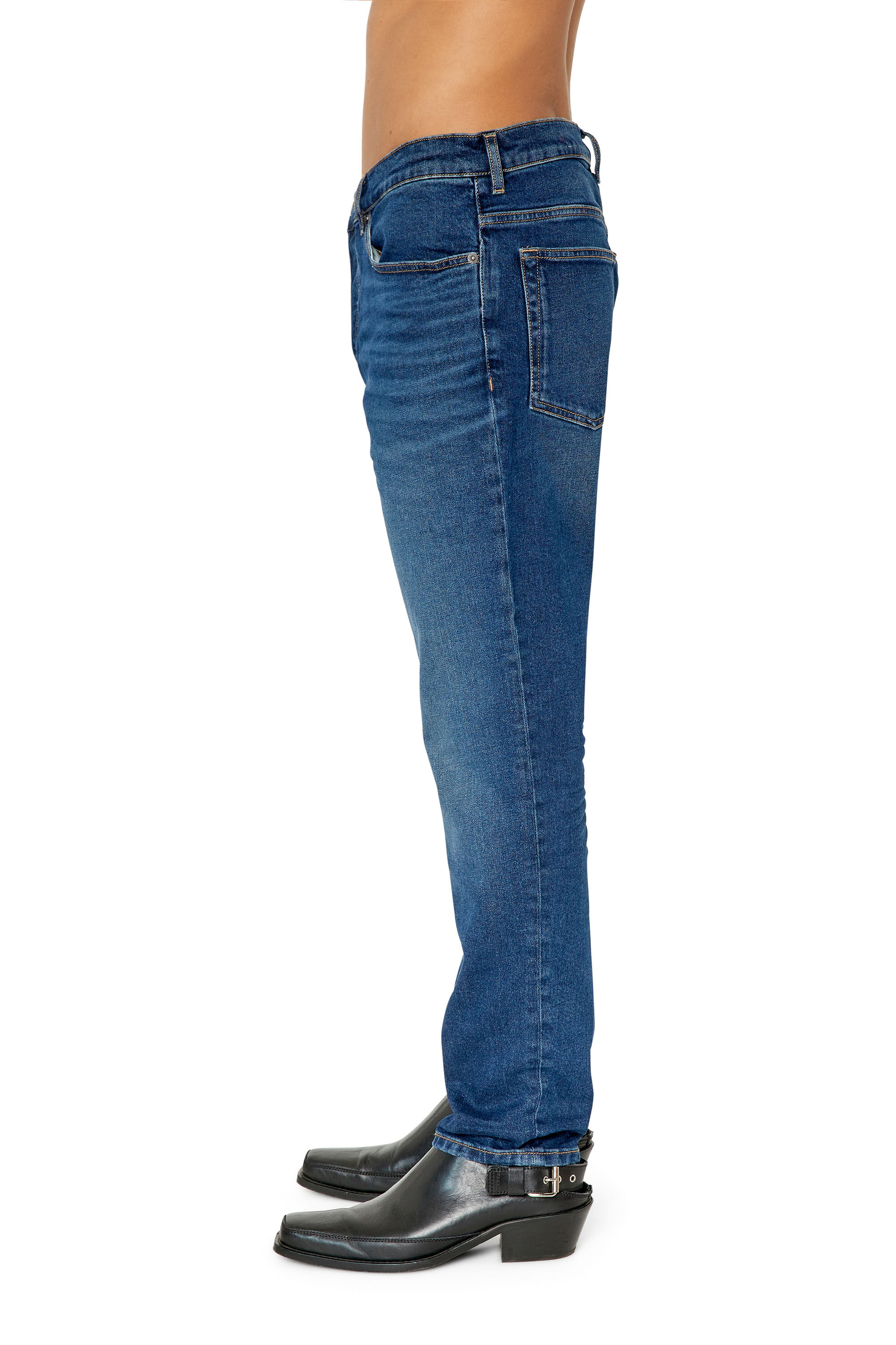 Diesel - 2006 D-Fining 0GYCS Tapered Jeans, Dunkelblau - Image 5