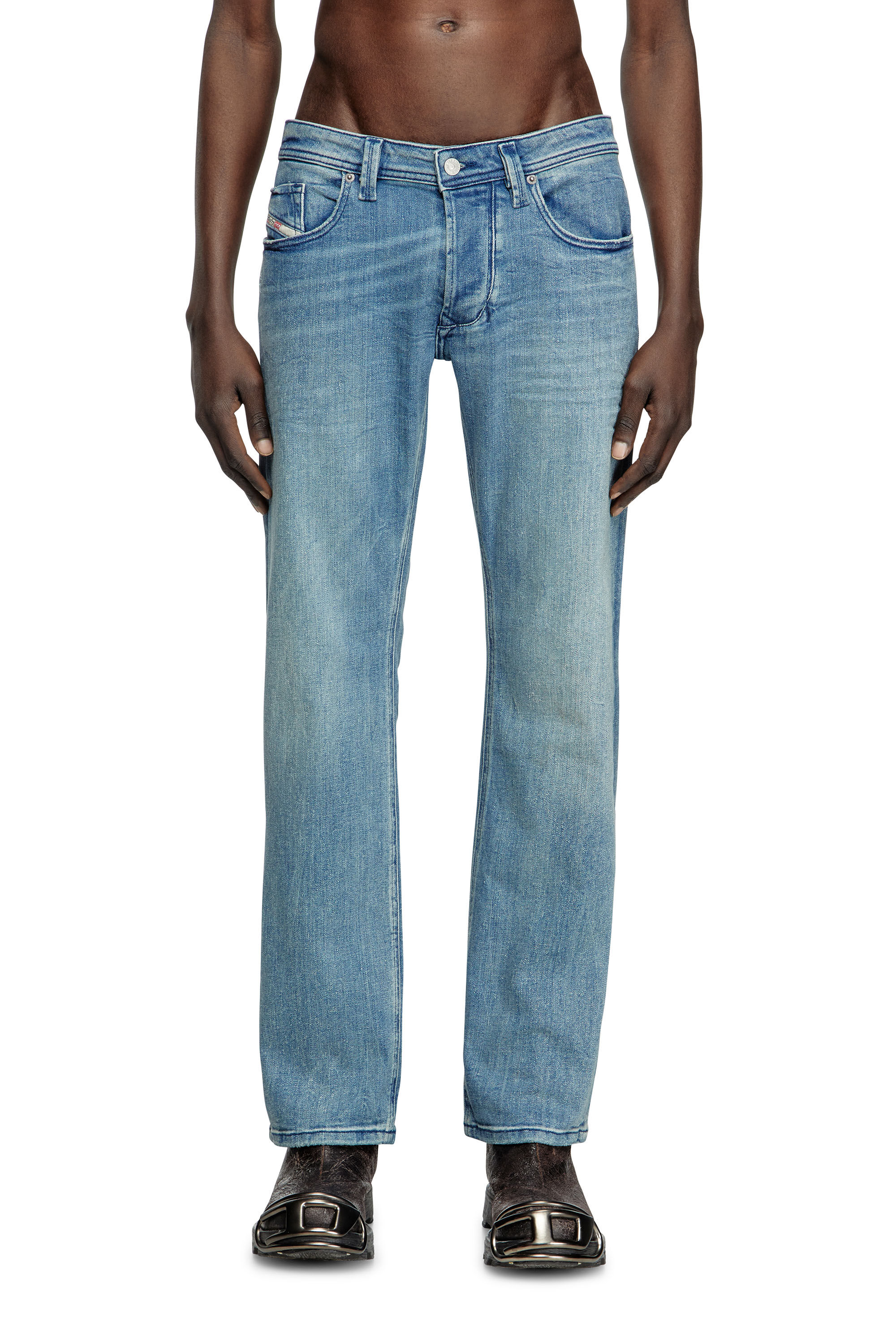 Diesel - Herren Regular Jeans 1985 Larkee 0BMBW, Mittelblau - 3
