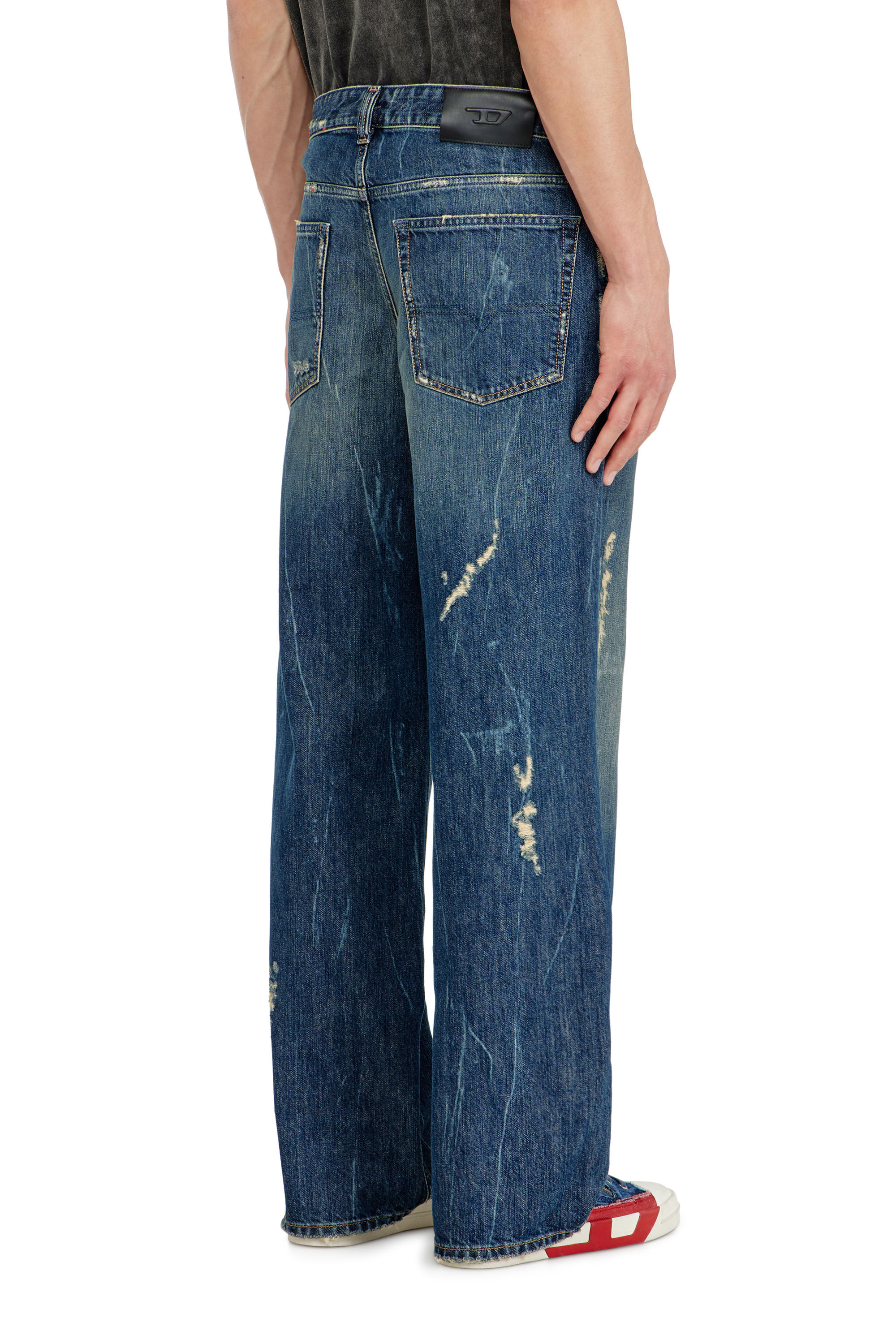 Diesel - Herren Relaxed Jeans 2001 D-Macro 09Q28, Mittelblau - 5
