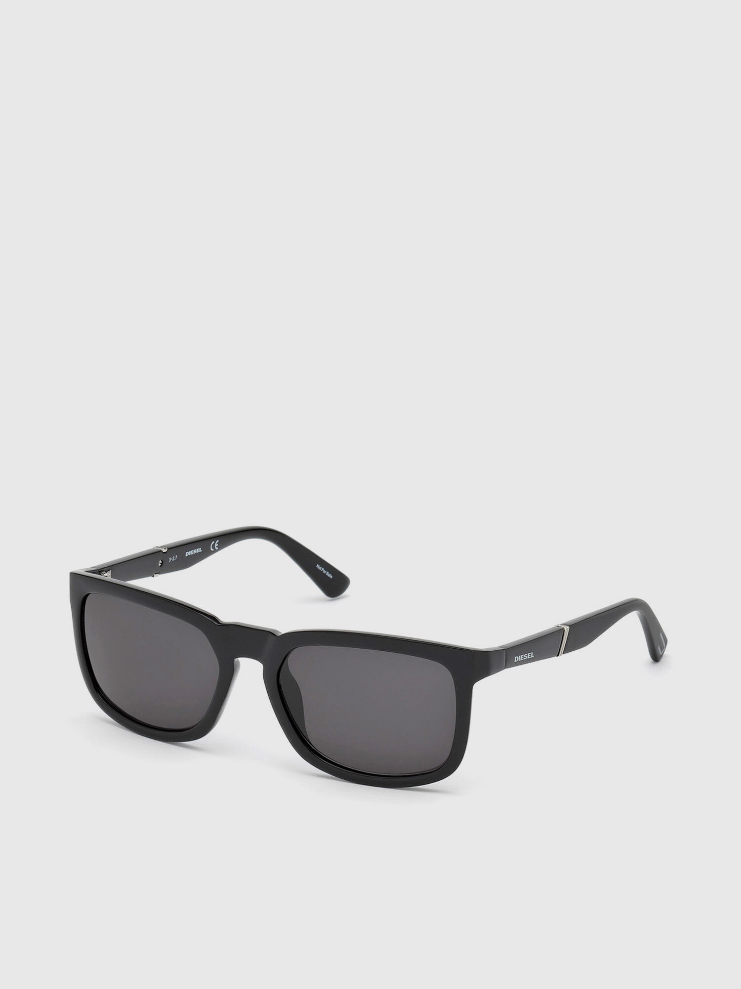 Diesel - DL0262, Unisex Eckige Sonnenbrille mit abgeschrägtem Detail in Schwarz - 2