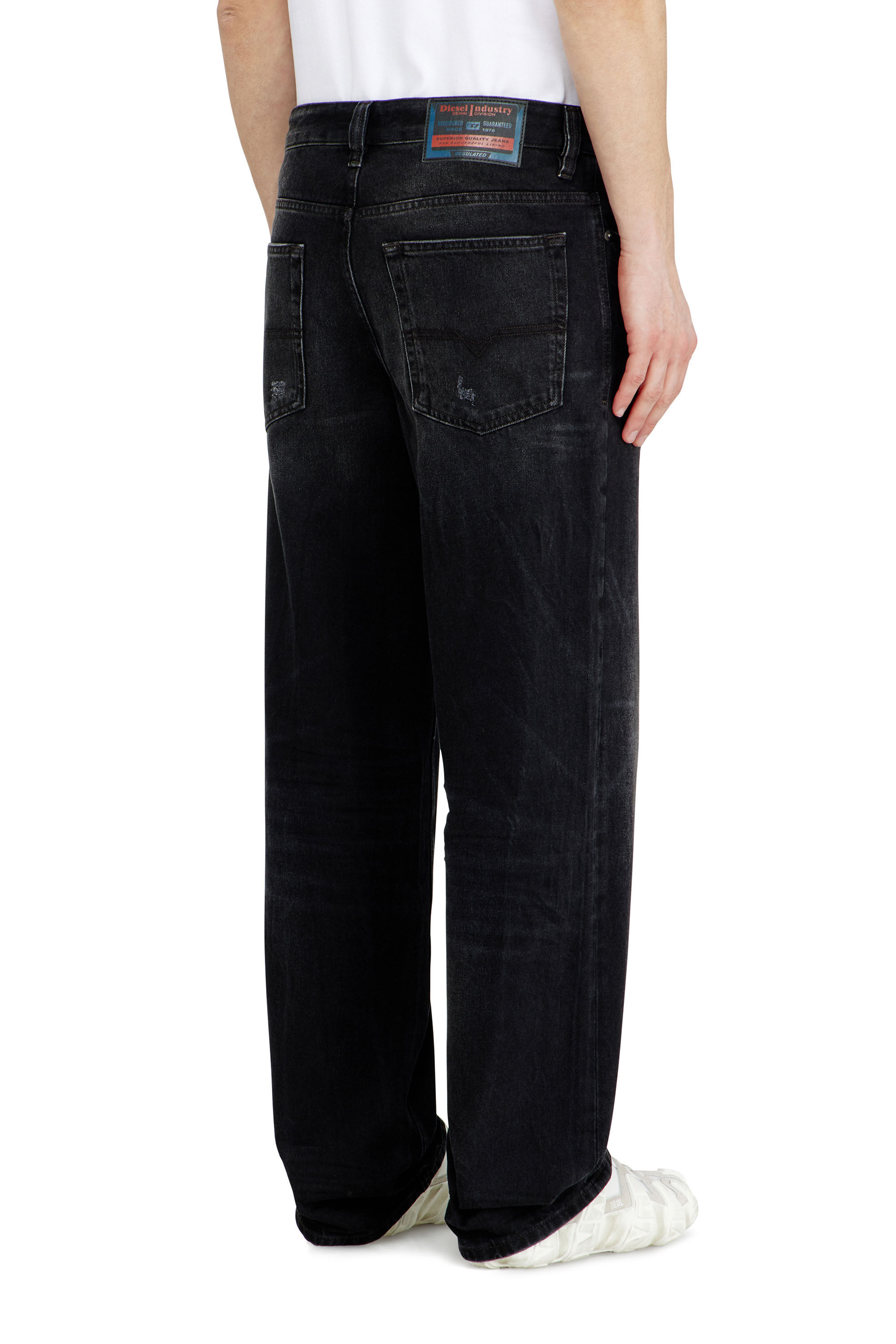 Diesel - Herren Relaxed Jeans 2001 D-Macro 0BEBB, Schwarz - 5