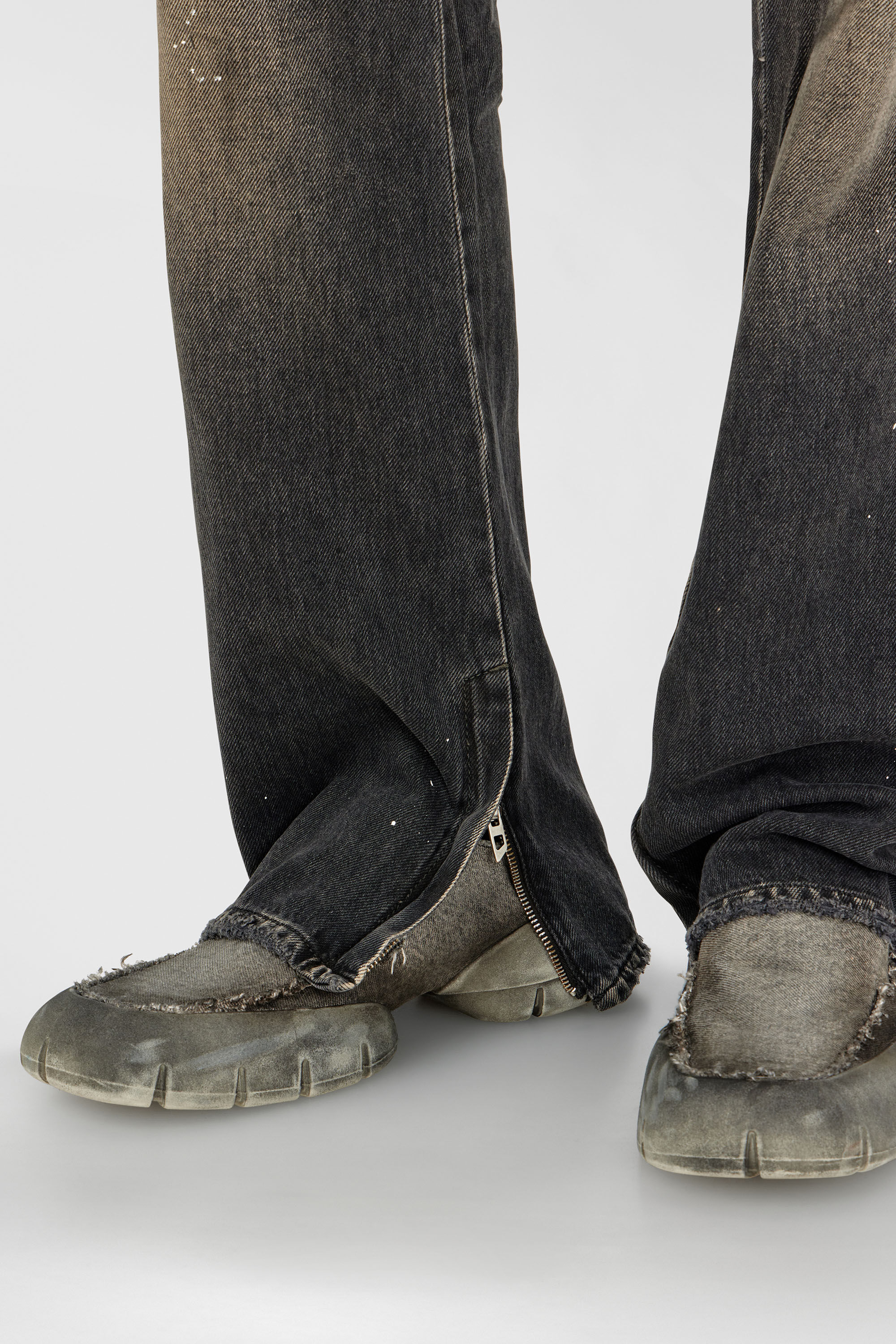 Diesel - Herren Bootcut Jeans 1998 D-Buck 09P64, Schwarz/Dunkelgrau - 7