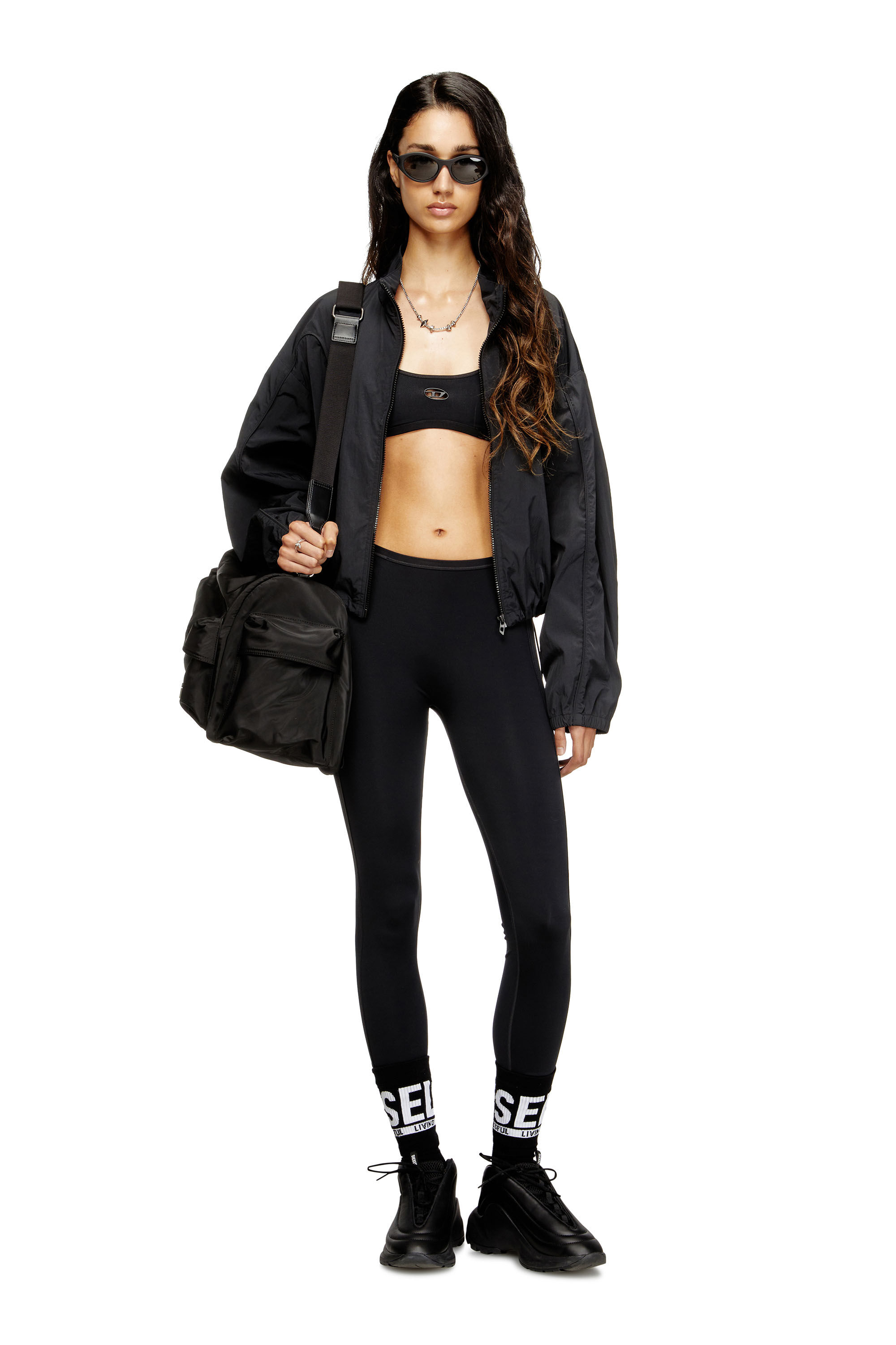 Diesel - CHELSEA-UTLT, Damen Sport-BH mit Cutout-Logo in Schwarz - 6