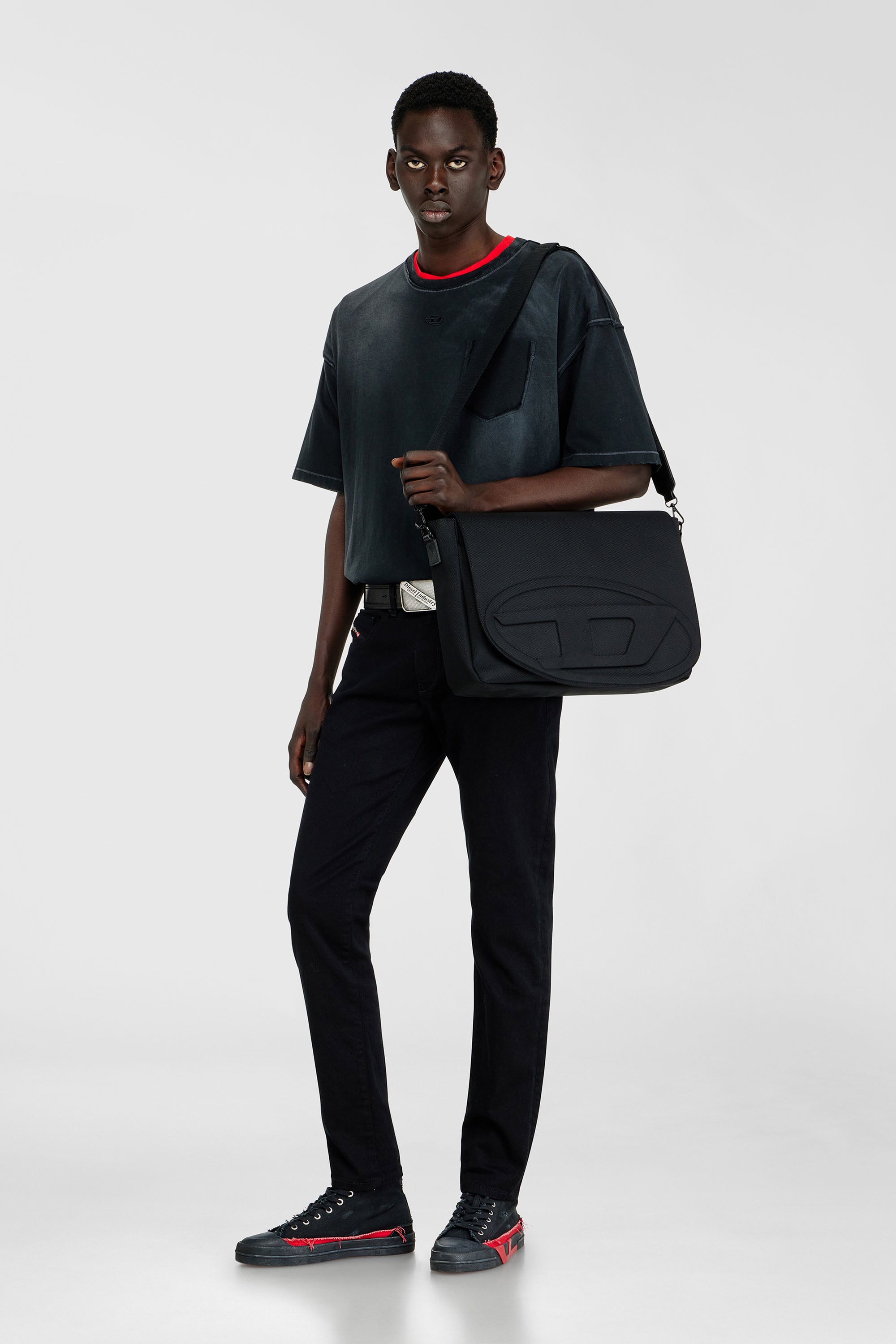 Diesel - 1DR MESSENGER, Herren 1DR-Messenger-Bag aus CORDURA&reg;-Nylon in Schwarz - 2