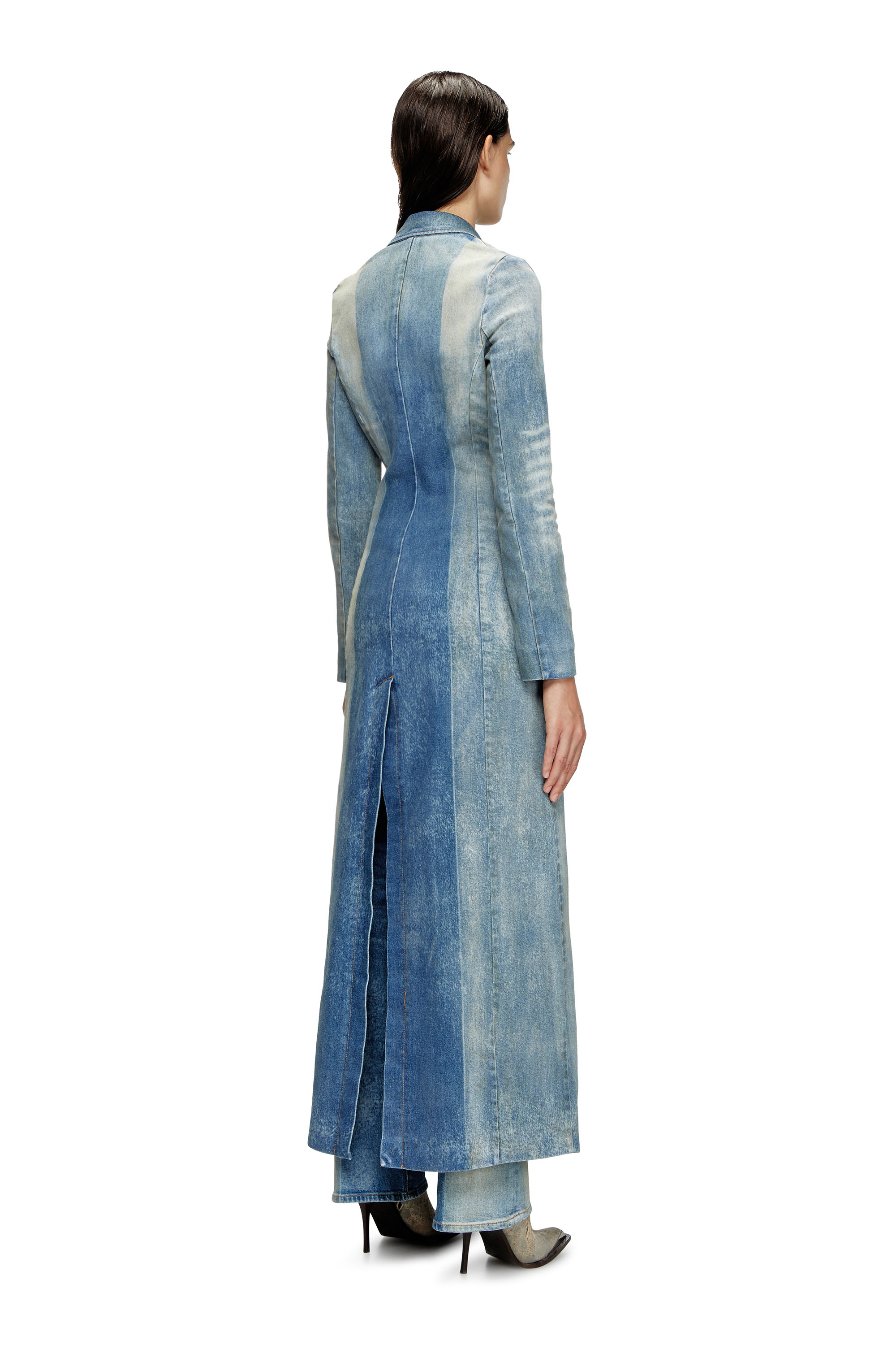 Diesel - DE-LAMOUR-FSF, Woman's Denim coat with solarised folds in Medium blue - 4
