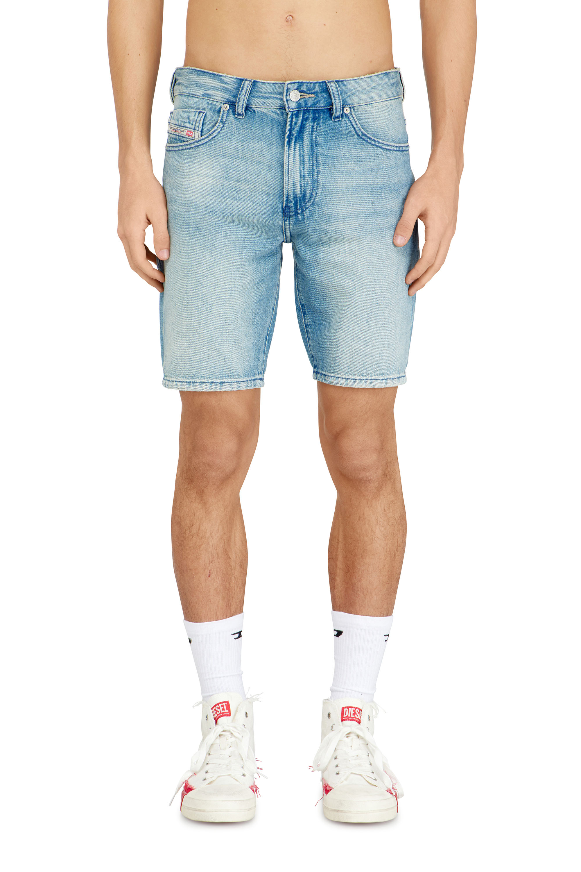 Diesel - D-FIN, Man's Slim denim shorts with organic cotton in Light Blue - 3