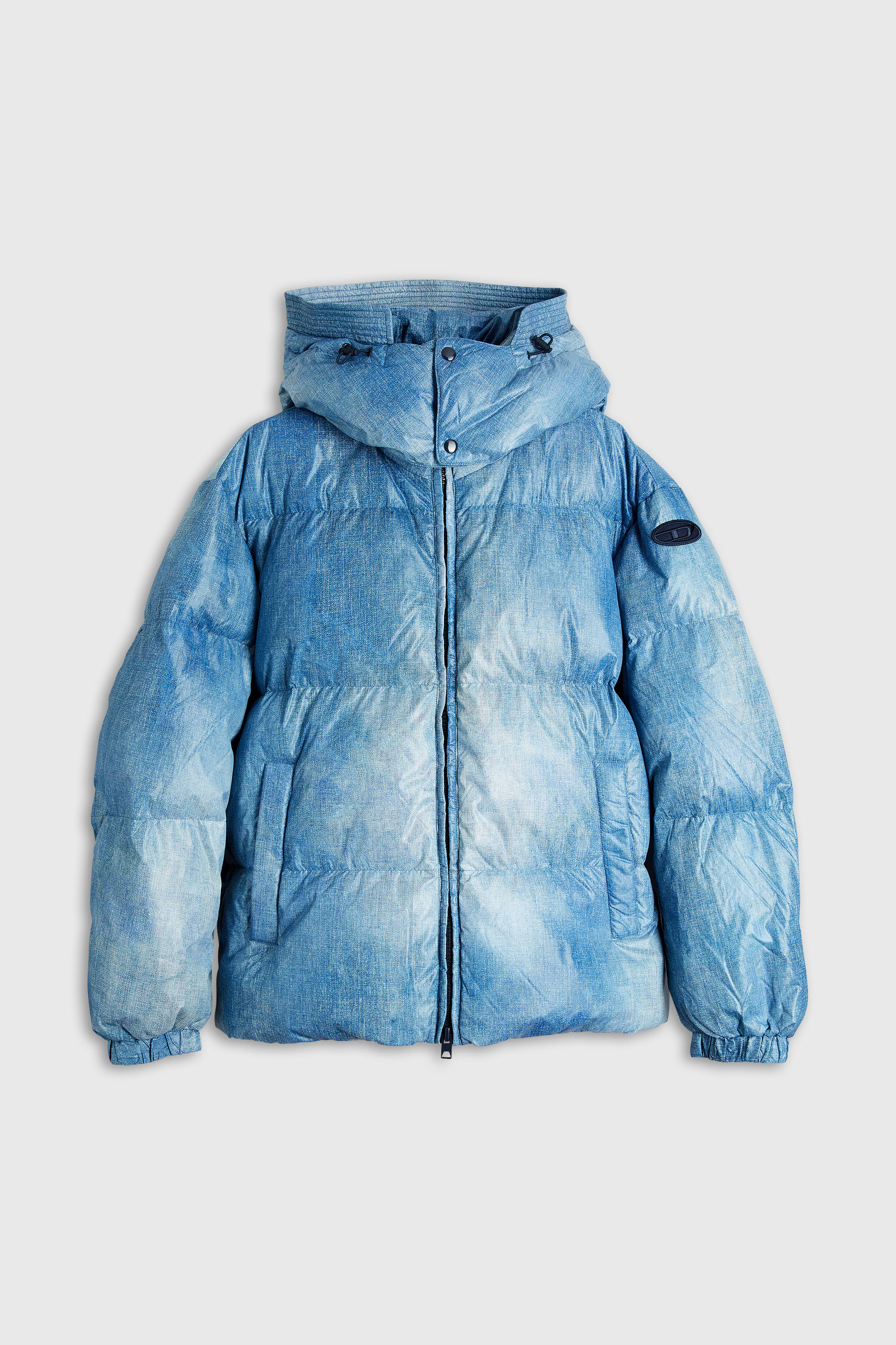 Diesel - W-ROLLY-WRD-BFBN, Herren Daunenjacke mit Denim-Effekt-Print und Kapuze in Hellblau - 2