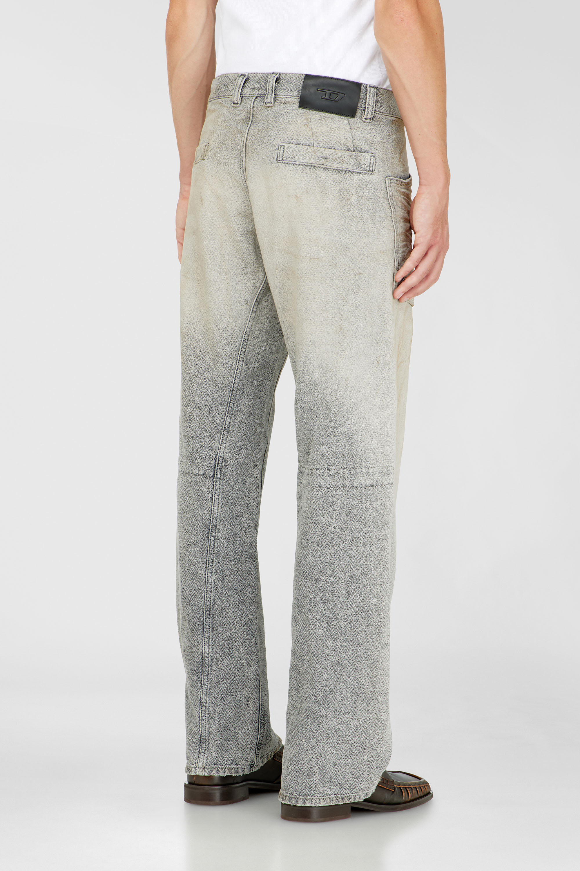 Diesel - Man's Relaxed Jeans D-Zeta 09Q11, Grey - 5