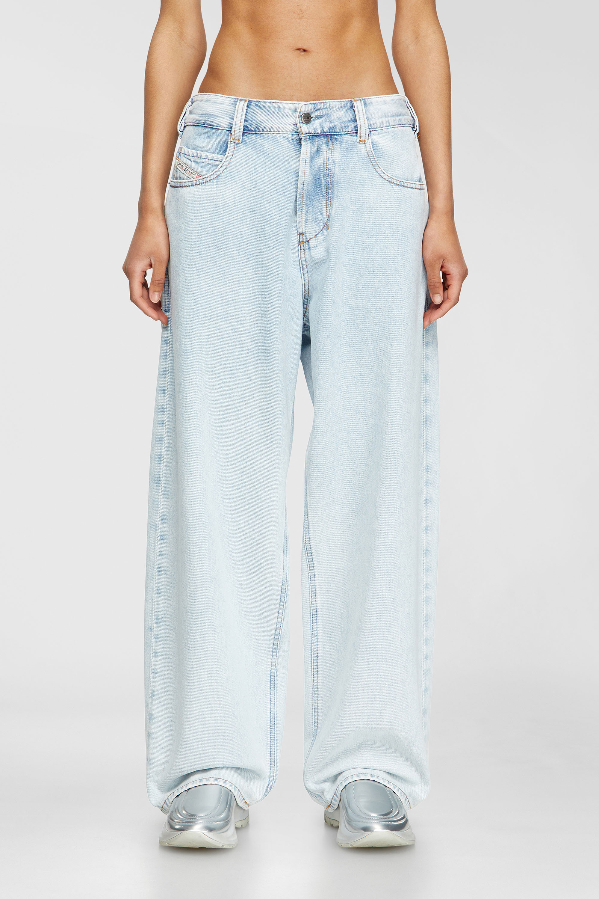 Diesel - Unisex Relaxed Jeans 1997 D-Enim-M 09M74, Hellblau - 4