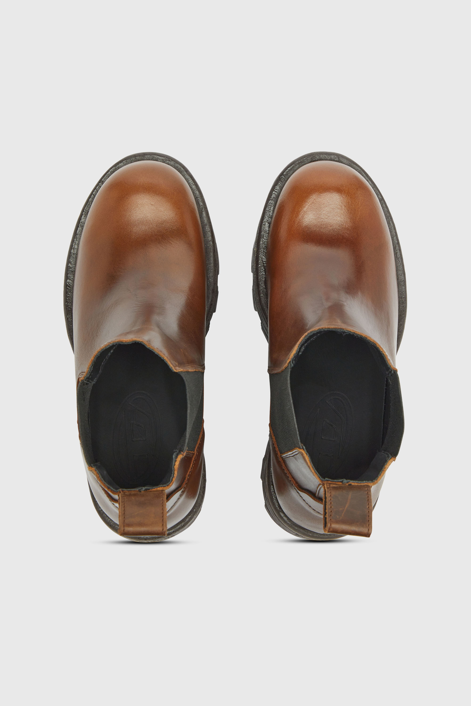 Diesel - D-HAMMER CHUNKY W, Woman's D-Hammer-Chelsea boots in leather in Brown - 4