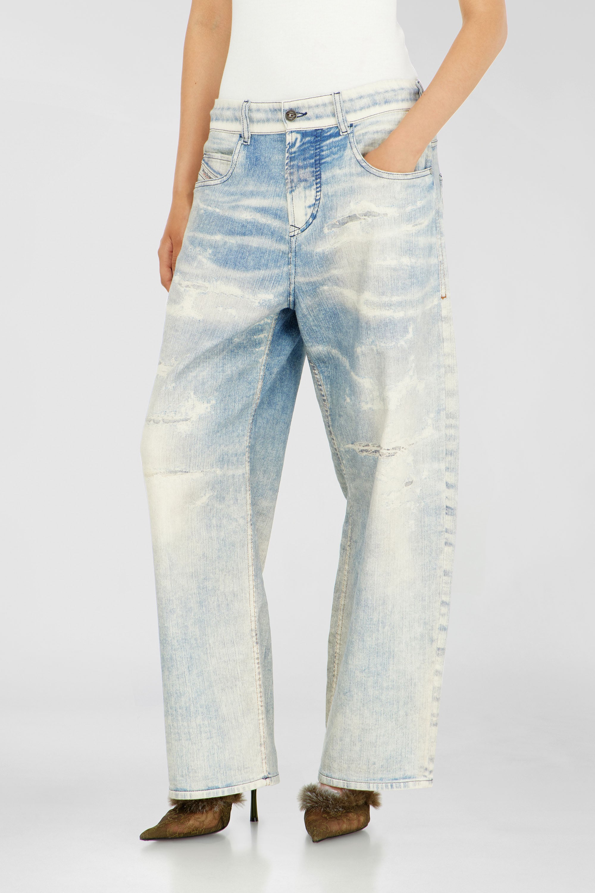 Diesel - Unisex Relaxed 2097 D-Enim-M Joggjeans&reg; 068XM, Hellblau - 2
