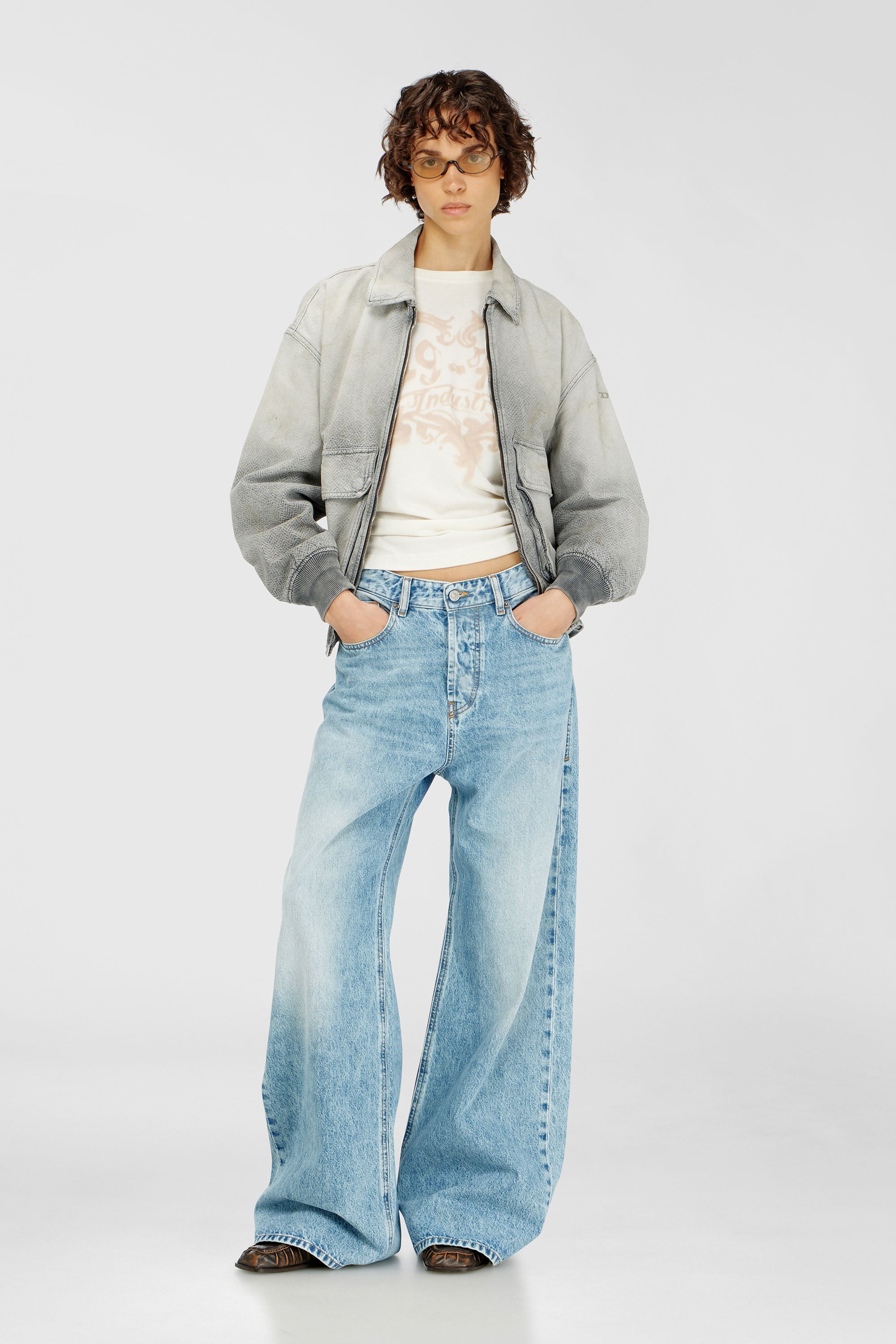 Diesel - Unisex Relaxed Jeans 1996 D-Sire 09I29, Hellblau - 1