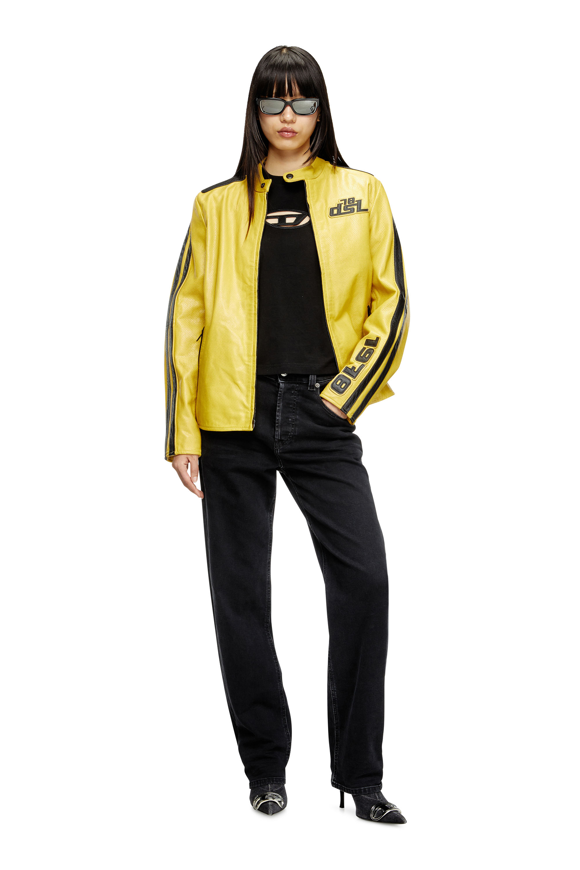 Diesel - T-ROWY-OD, Damen Kastiges T-Shirt mit D-Stickerei in Schwarz - 2