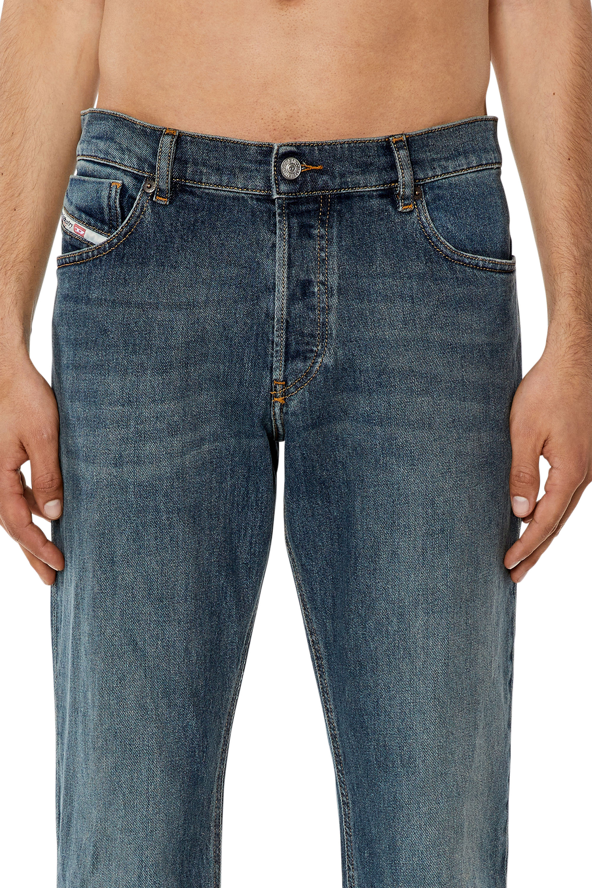 Diesel - Straight Jeans 1995 D-Sark 09F74, Mittelblau - Image 3