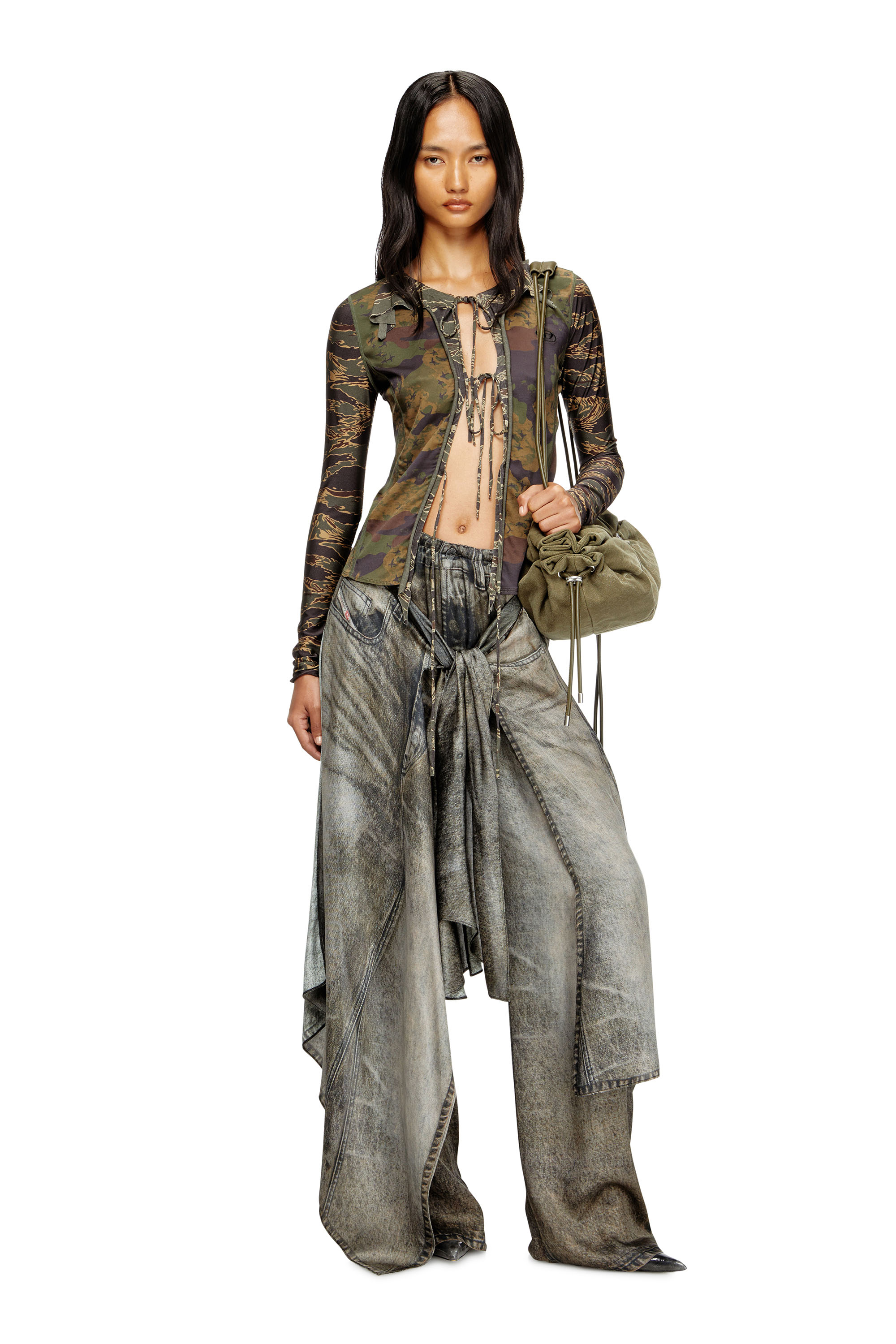 Diesel - T-AFRY, Damen Cardi­gan zum Binden mit gemischten Camo-Prints in Armeegrün - 2