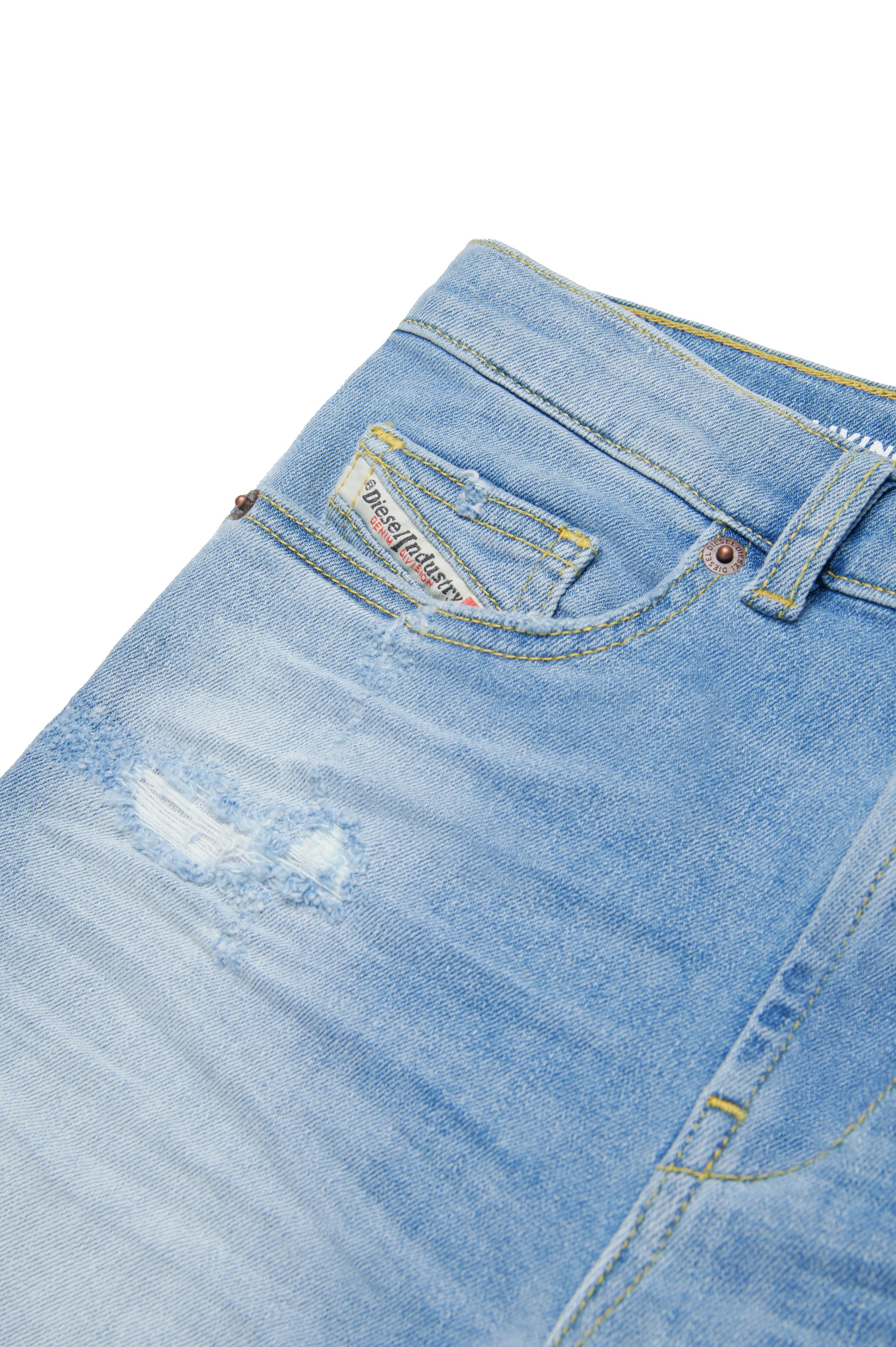 Diesel - D-MACS-SH-J, Herren Bermudashorts aus vielgetragenem Denim in Hellblau - 4