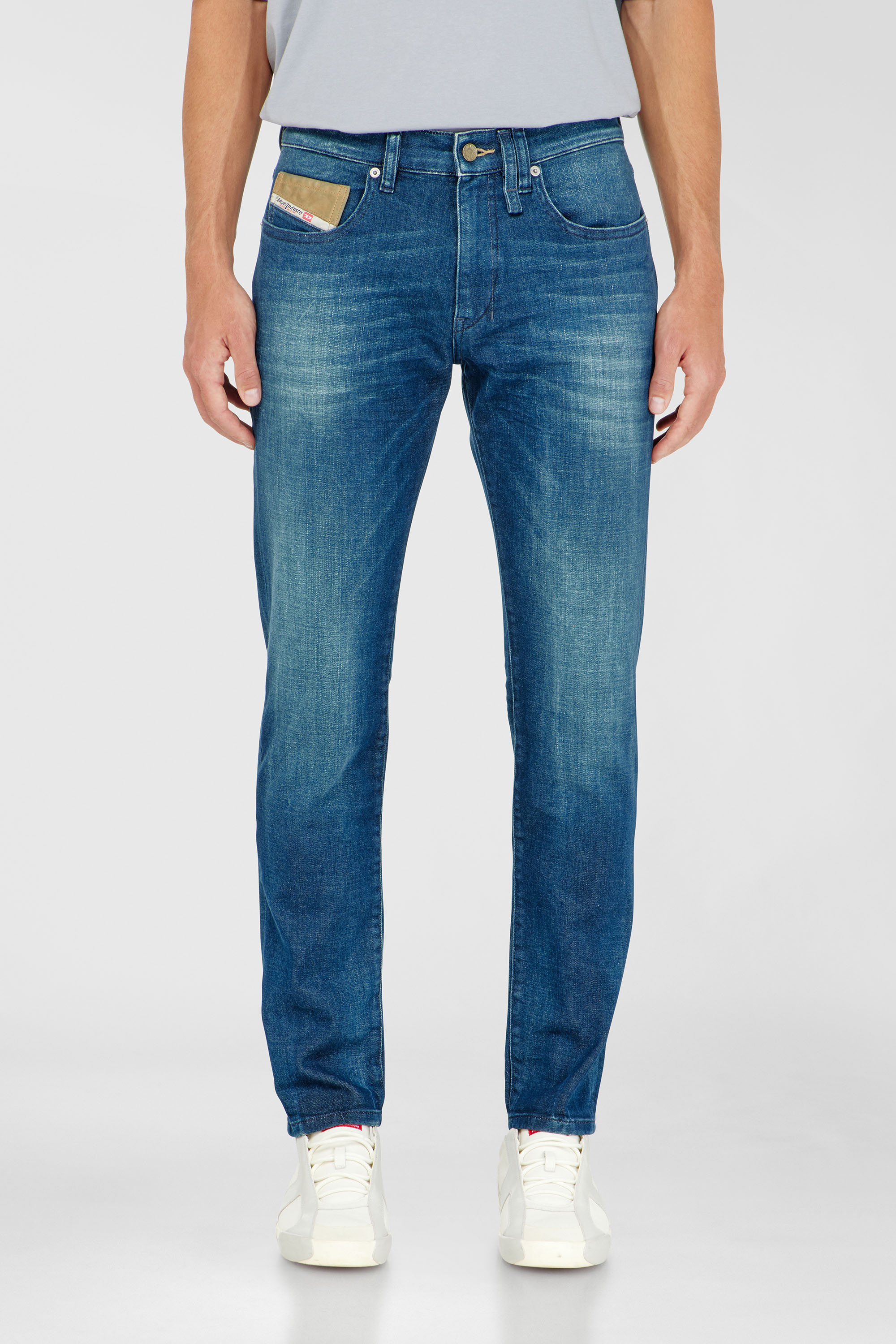 Diesel - Herren Slim Jeans 2019 D-Strukt 0PBBZ, Mittelblau - 4