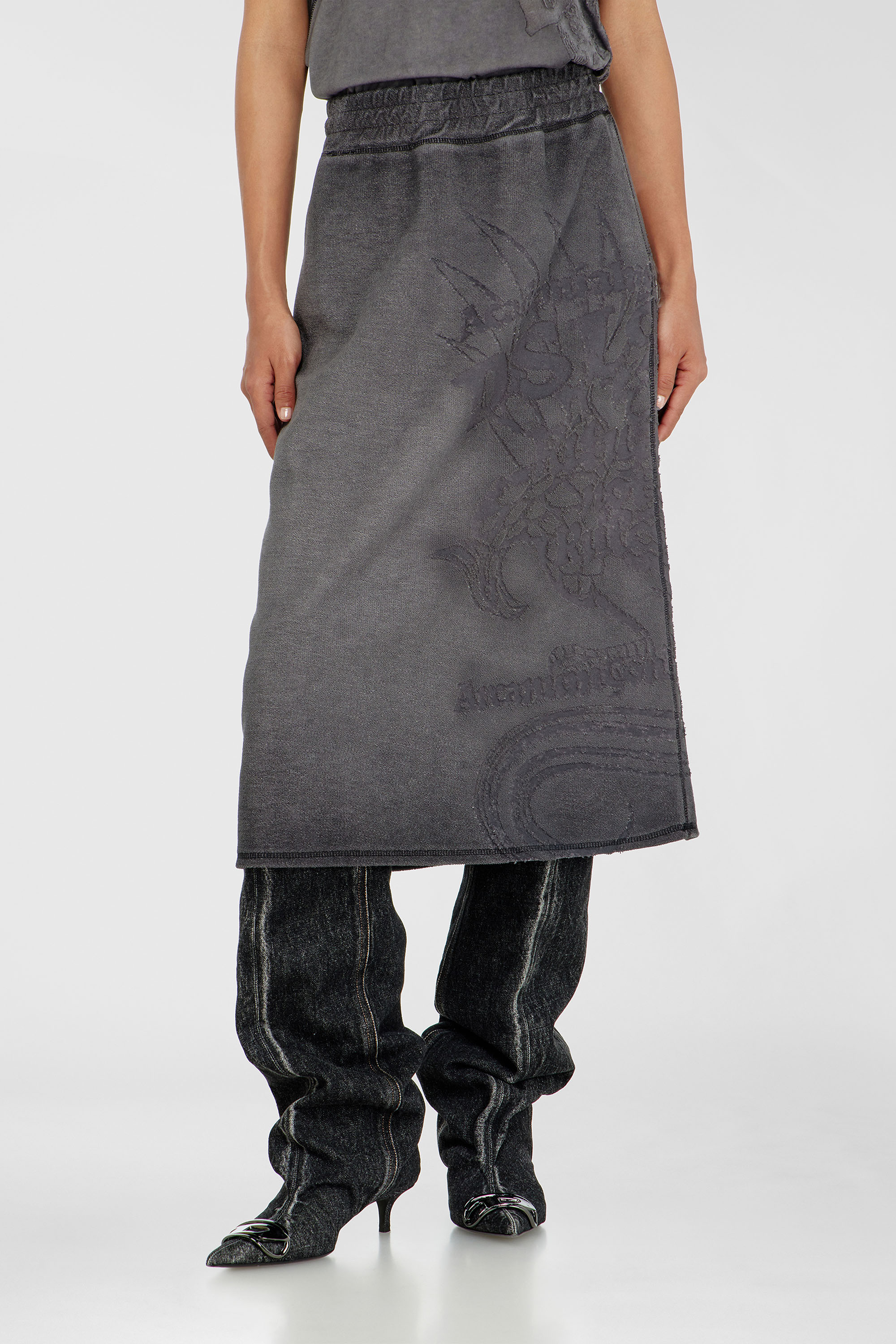 Diesel - O-BEAUTY, Damen Fleece-Midirock mit D&eacute;vor&eacute;-Print in Dunkelgrau - 3