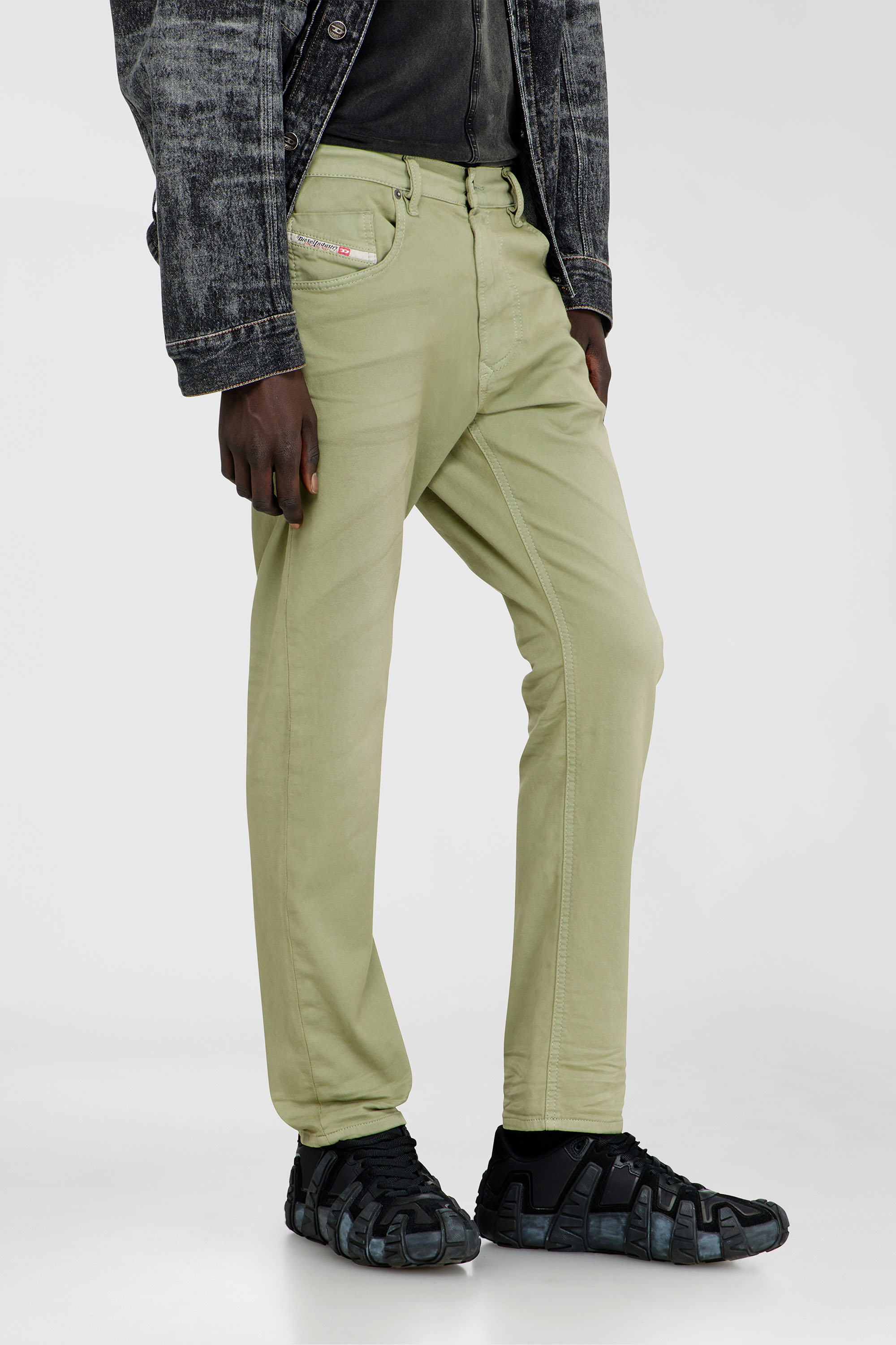 Diesel - Herren Regular 2032 D-Krooley-BW Joggjeans&reg; 0670M, Olivgr&uuml;n - 5
