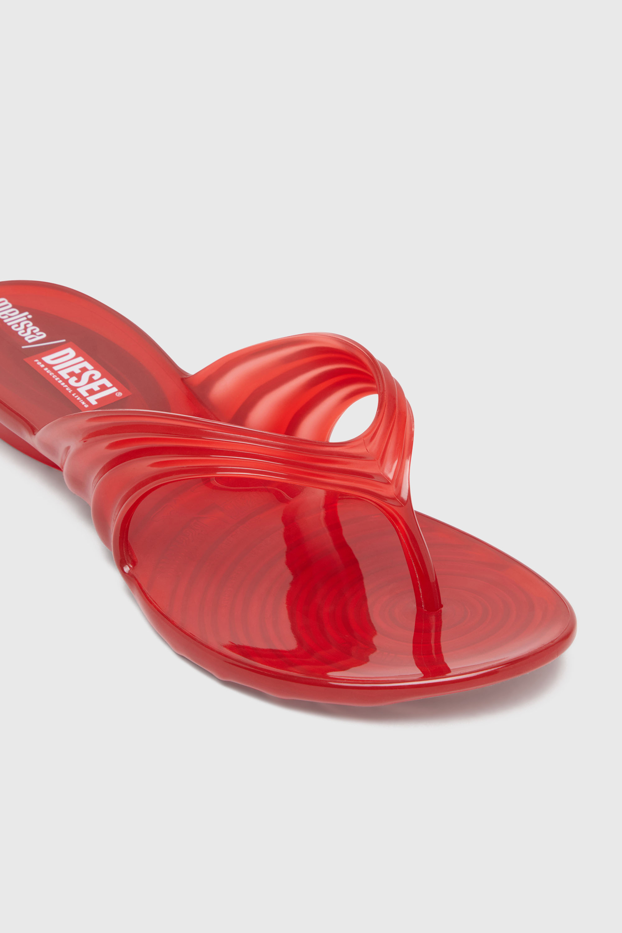 Diesel - MELISSA QUANTUM THONG, Damen K&uuml;nstlerisch gestaltete Flip-Flops aus Melflex&reg; in Rot - 6