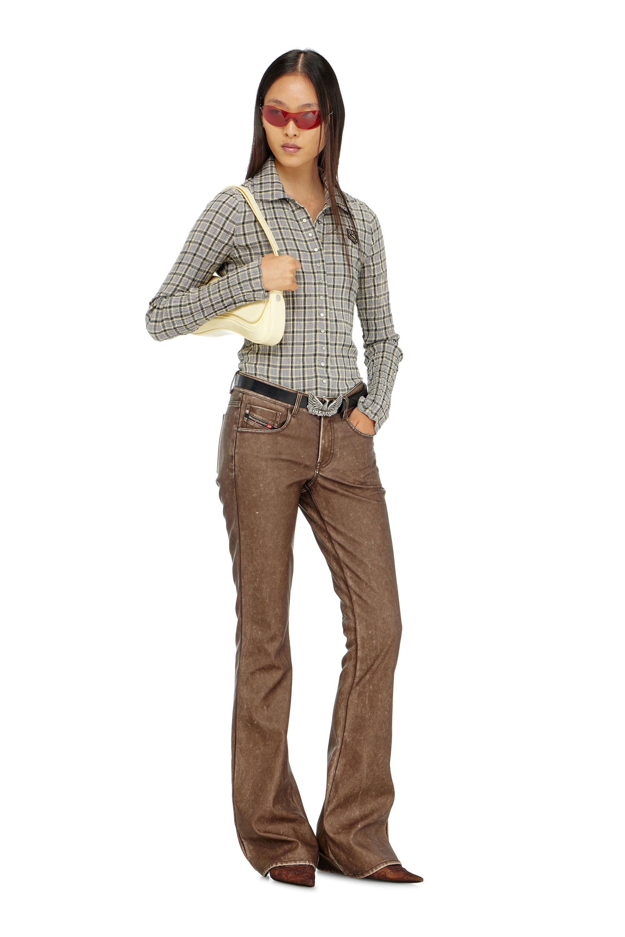 Diesel - P-STELLAR-S1, Damen Bootcut-Hose aus beschichtetem Material in Braun - 1