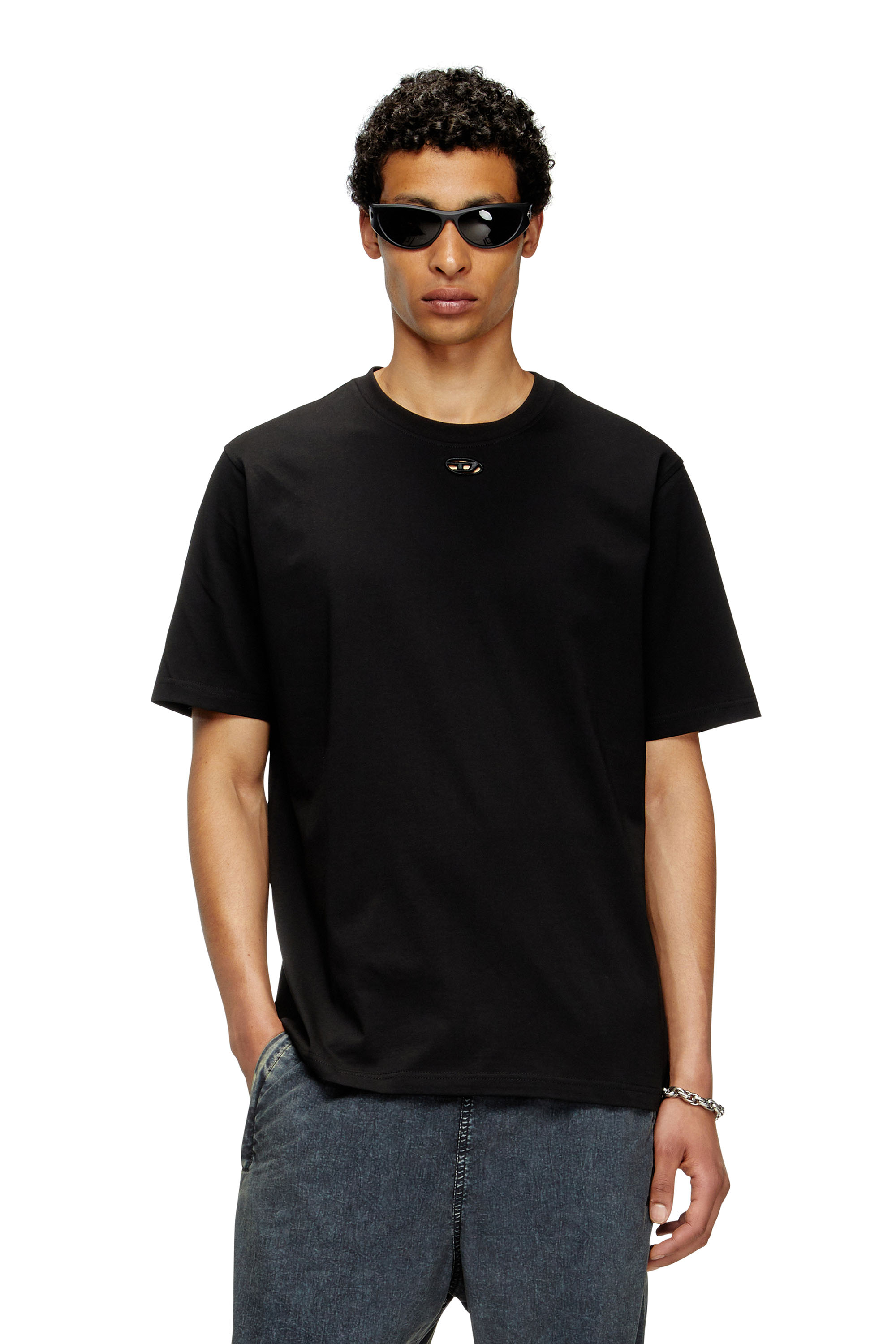 Diesel - T-ADJUST-MAREY, Herren T-Shirt mit Cutout-Oval D in Schwarz - 1