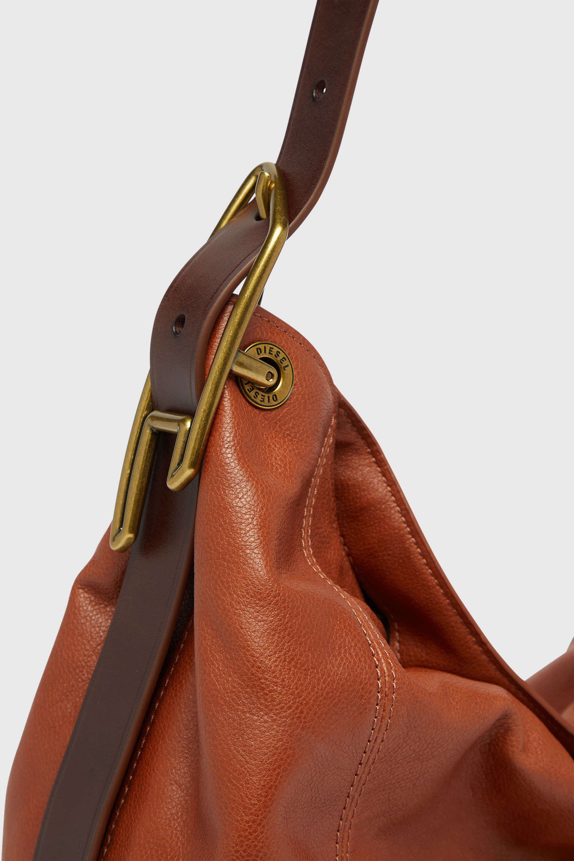 Diesel - D-LINE HOBO S, Damen D-Line-Schultertasche aus gl&auml;nzendem, geknittertem Leder in Braun - 6