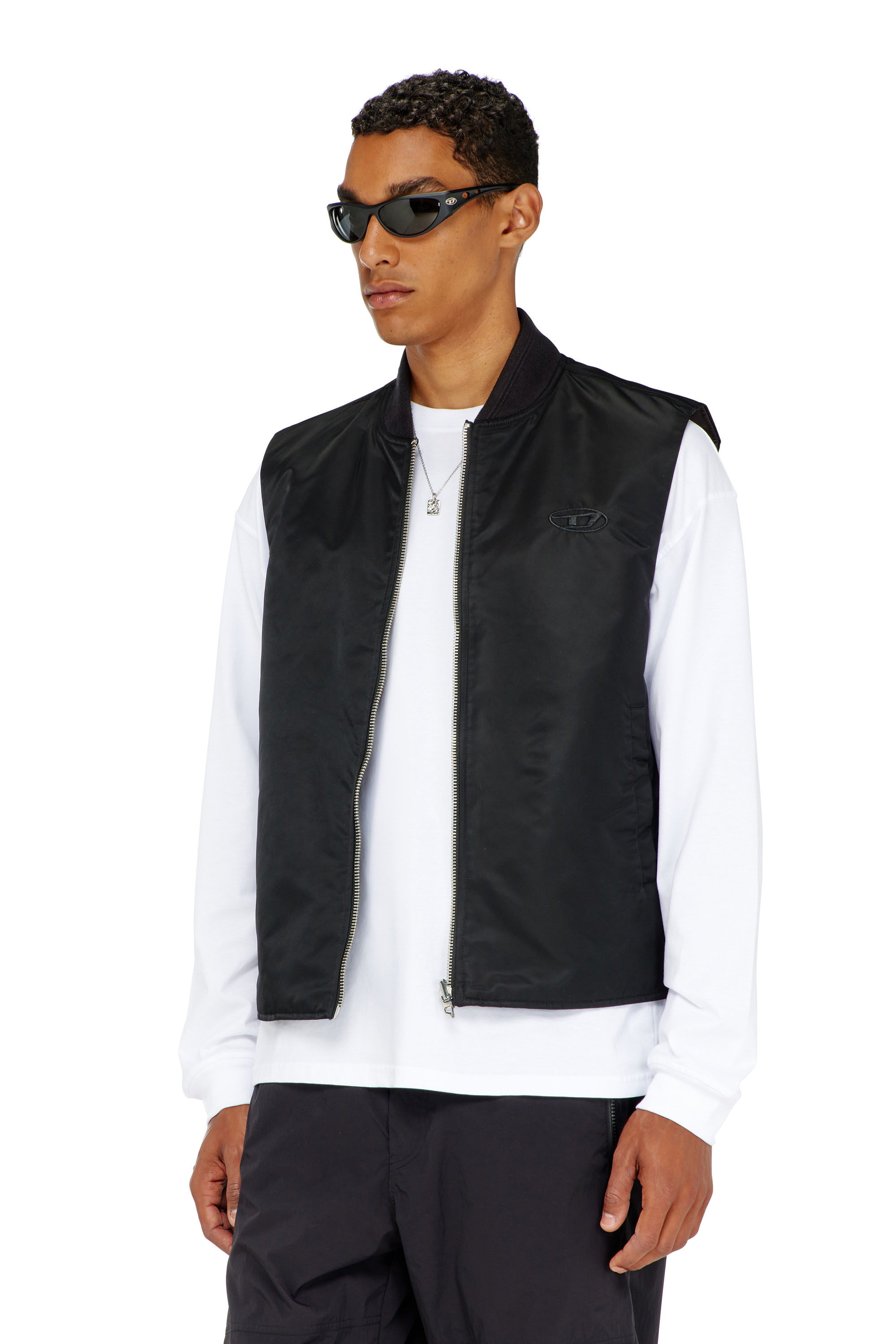 Diesel - W-TYPE-D1-SL, Herren Gepolsterte Satinweste mit Oval-D-Stickerei in Schwarz - 3