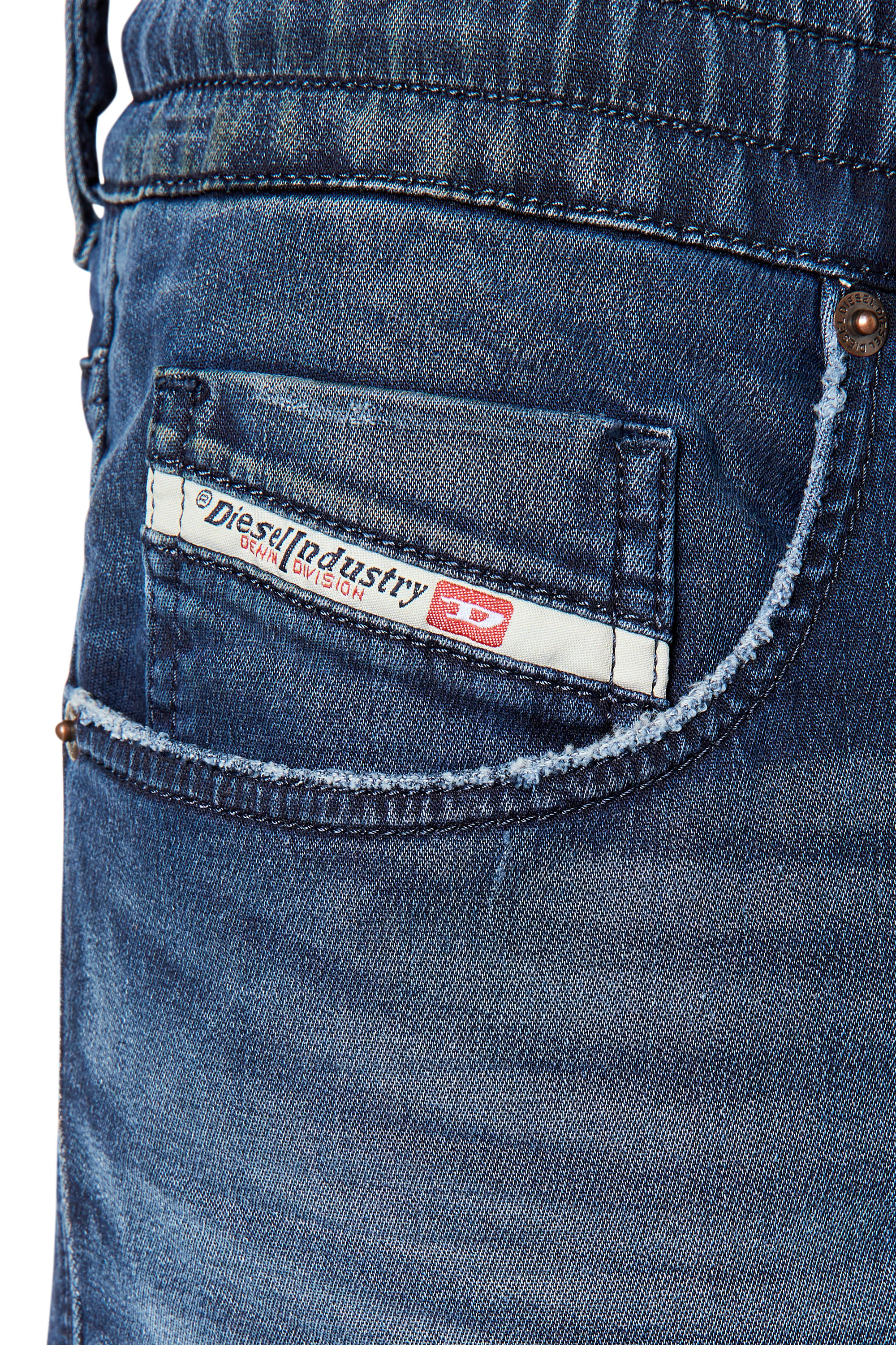 Diesel - D-Strukt JoggJeans® 068DV Slim, Dunkelblau - Image 3