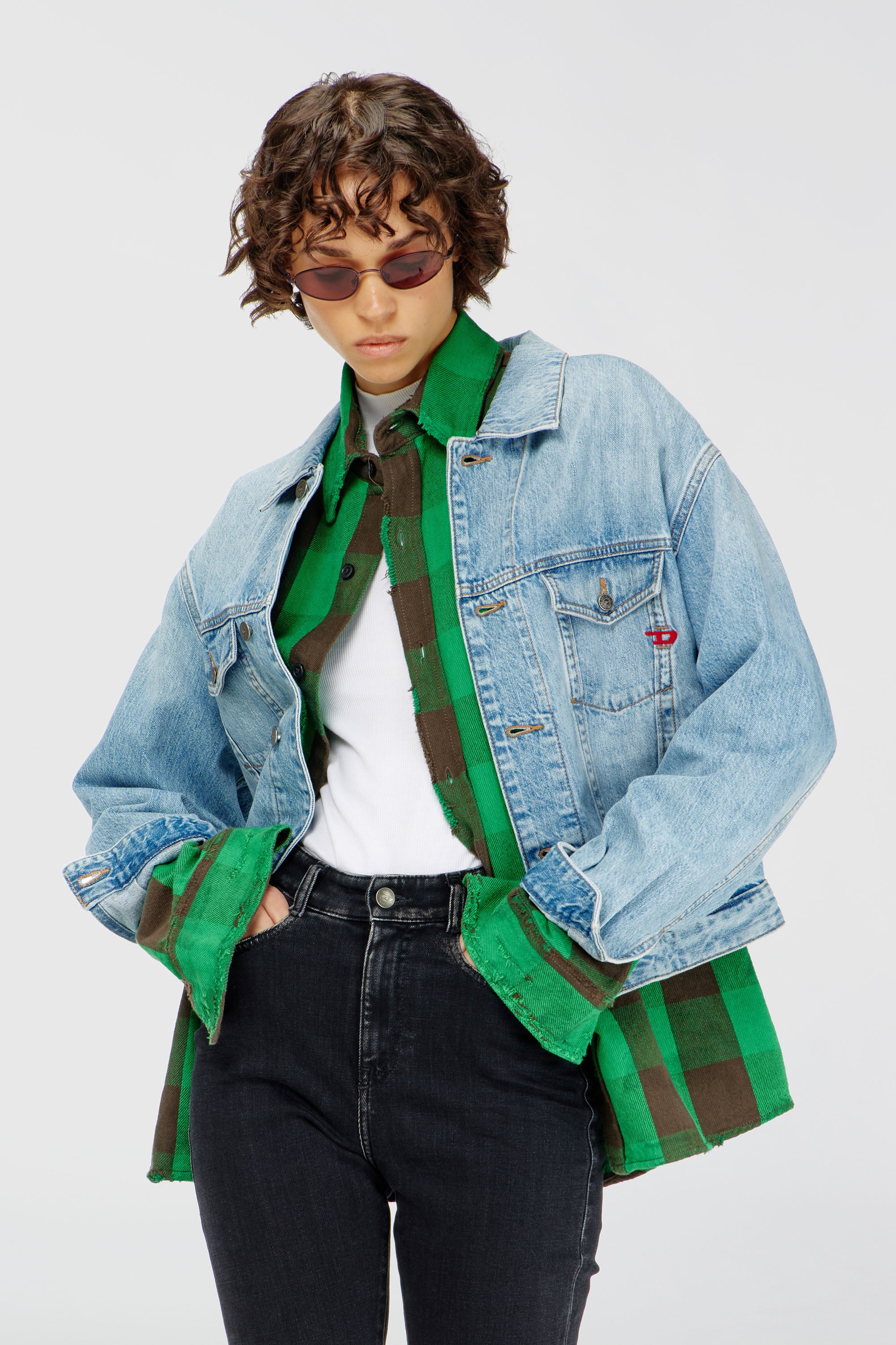 Diesel - D-RANGER, Unisex Trucker-Jacke aus denim in Hellblau - 1