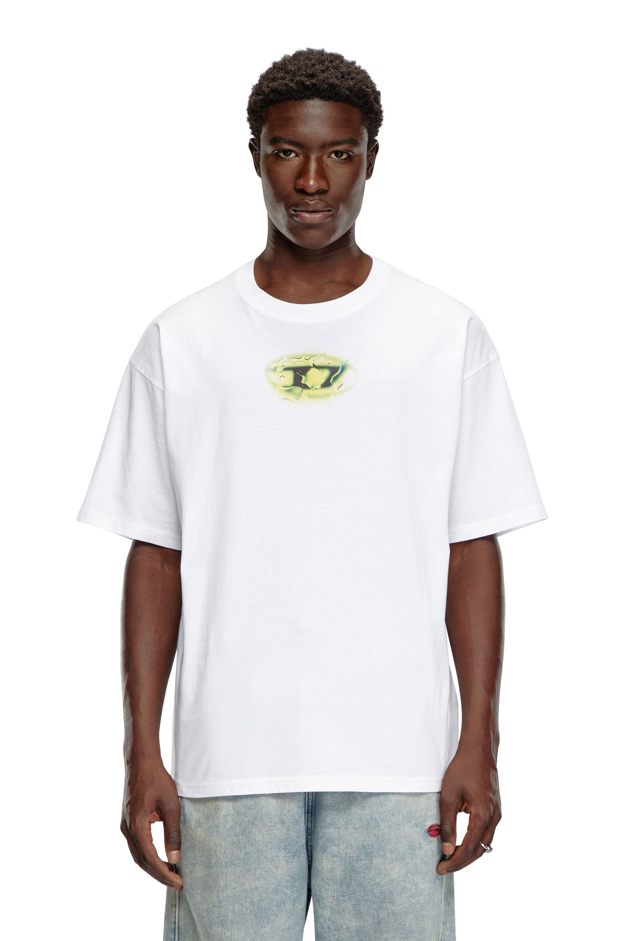 Diesel - T-BOXT-K3, Man T-shirt with glowing-effect logo in White - Image 1