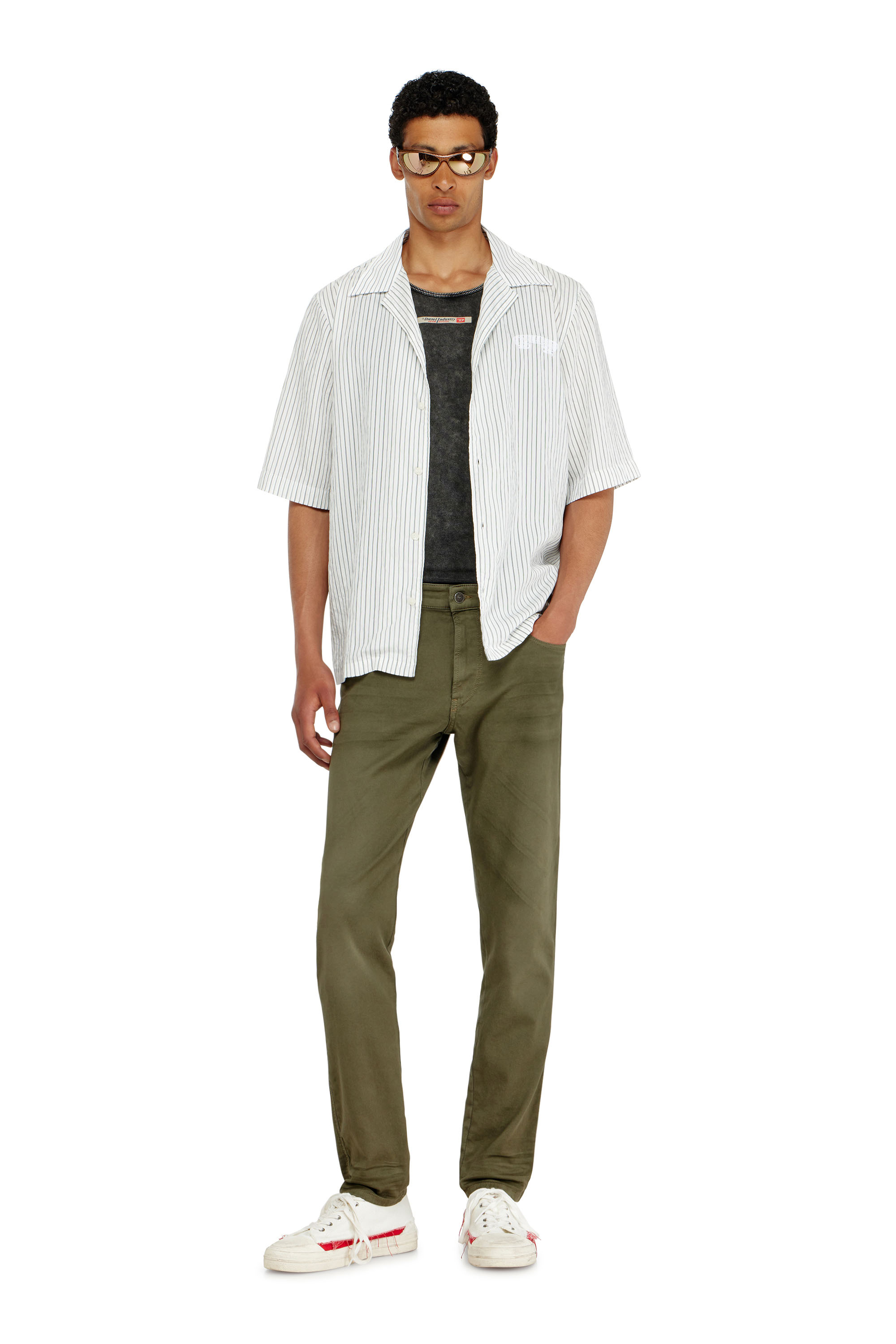 Diesel - Herren Slim 2062 D-Strukt Joggjeans&reg; 0670M, Armeegr&uuml;n - 1