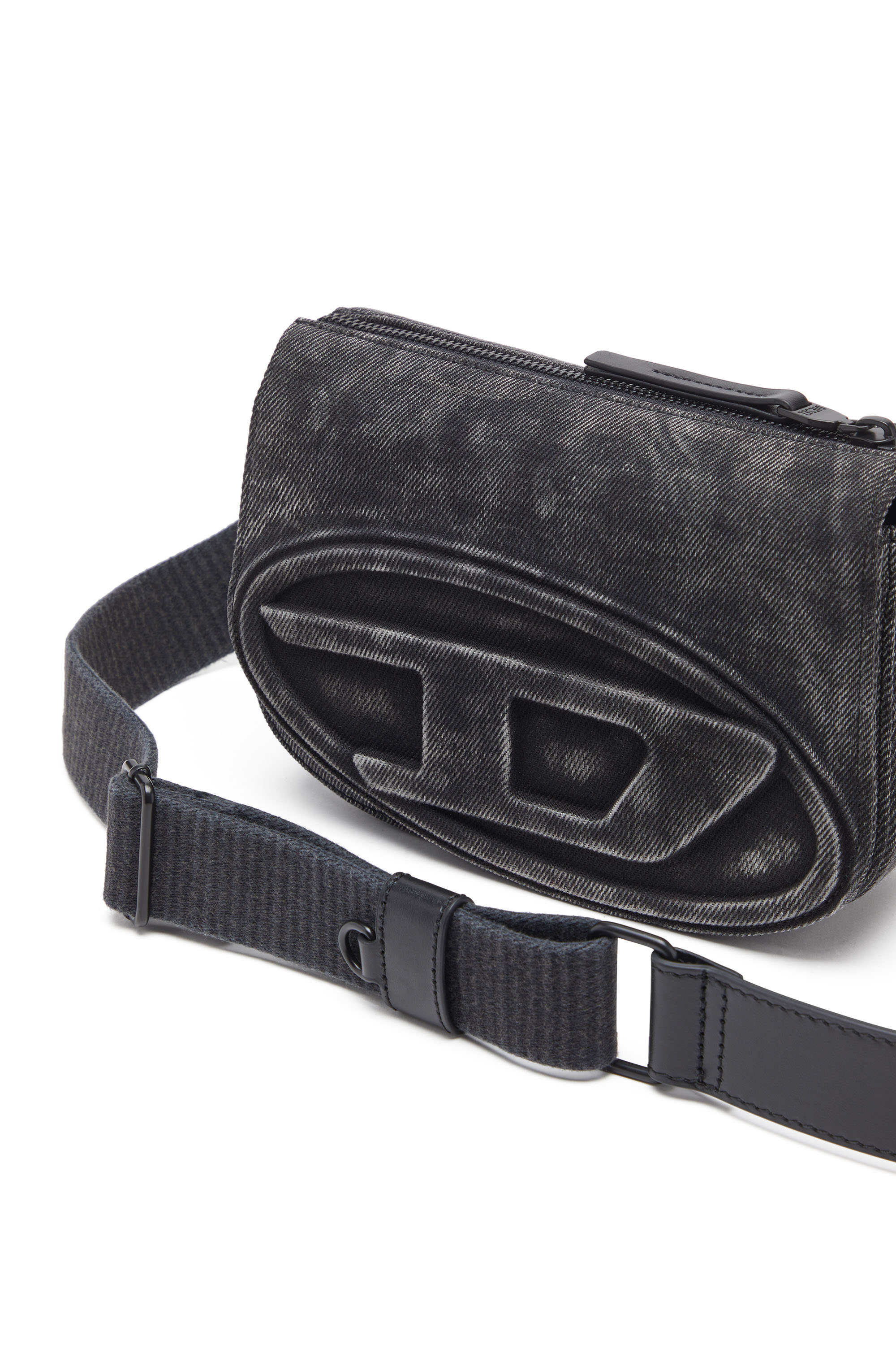 Diesel - 1DR CAMERA BAG, Herren Camera Bag aus Stonewashed-Denim in Schwarz - 5