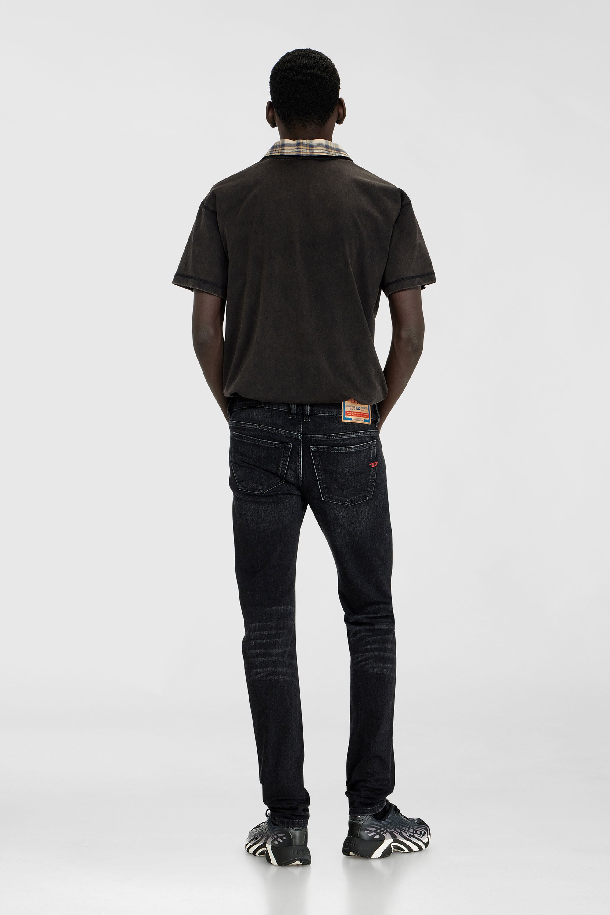 Diesel - Herren Skinny Jeans 1979 Sleenker 0GRDA, Schwarz/Dunkelgrau - 3