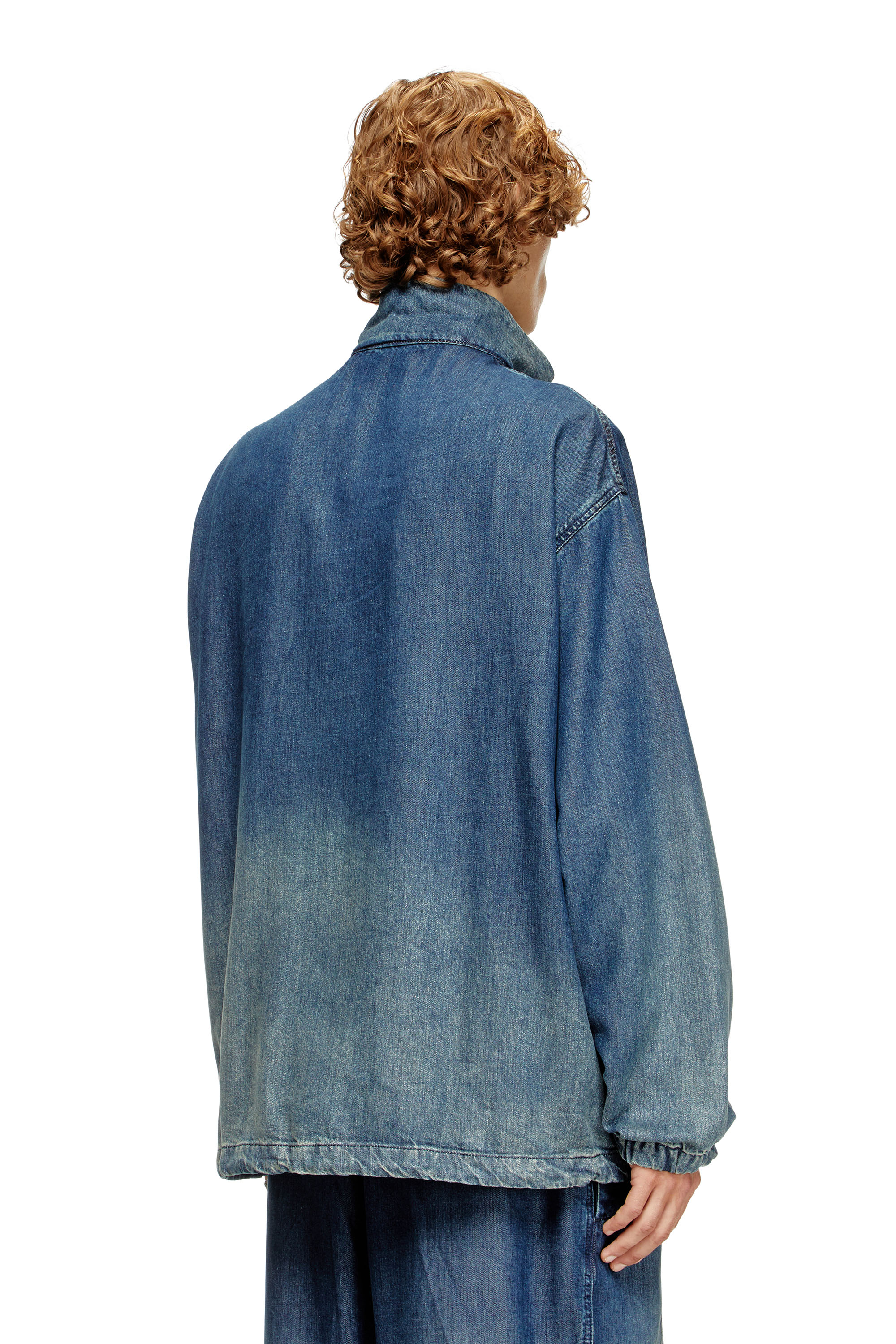 Diesel - D-KRAP-S6, Herren Jacke mit Reißverschluss aus fließendem Denim in Mittelblau - 4