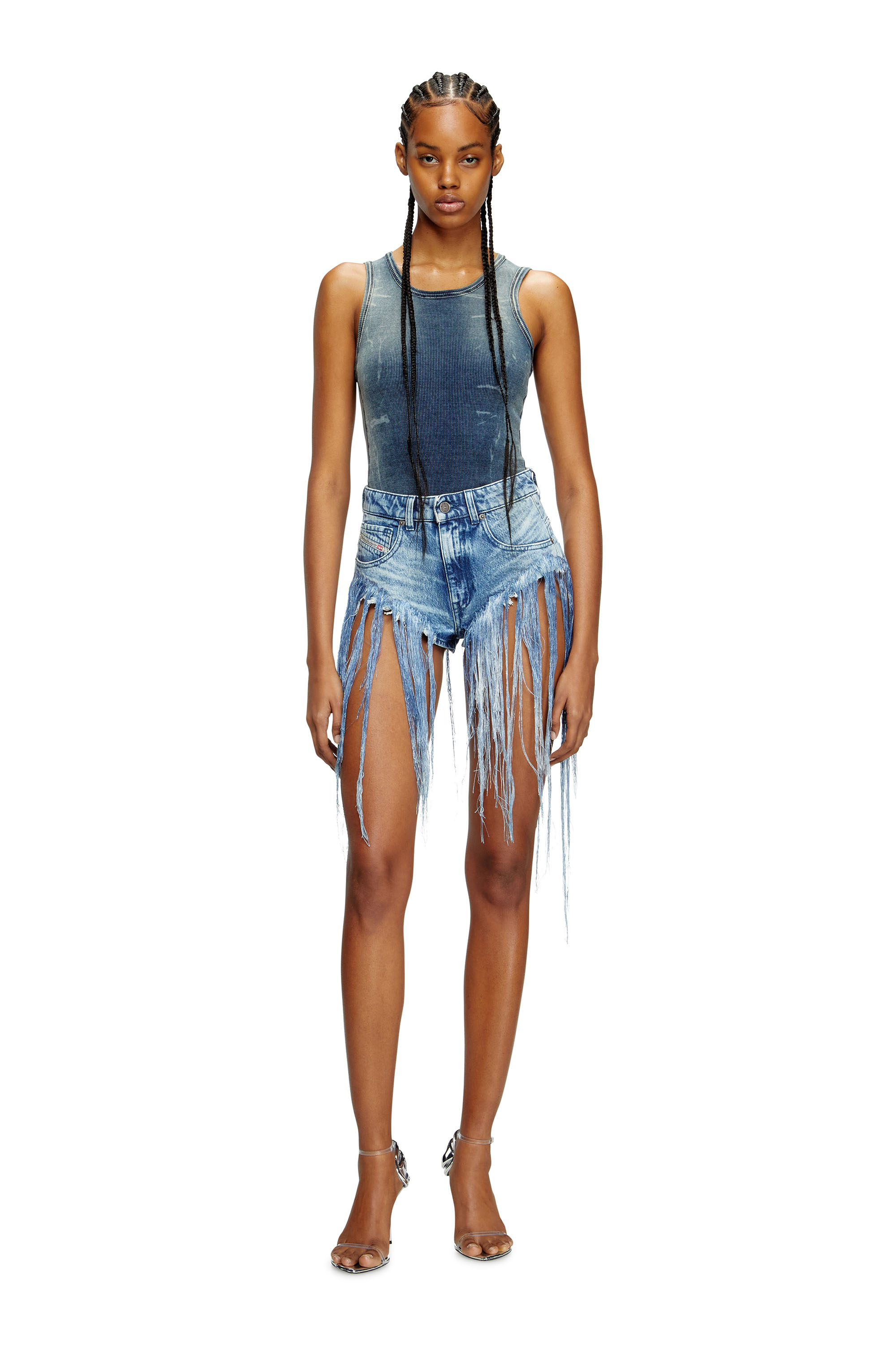 Diesel - DE-JIZZ-FSG, Damen Shorts aus vielgetragenem ausgefranstem Denim in Mittelblau - 2