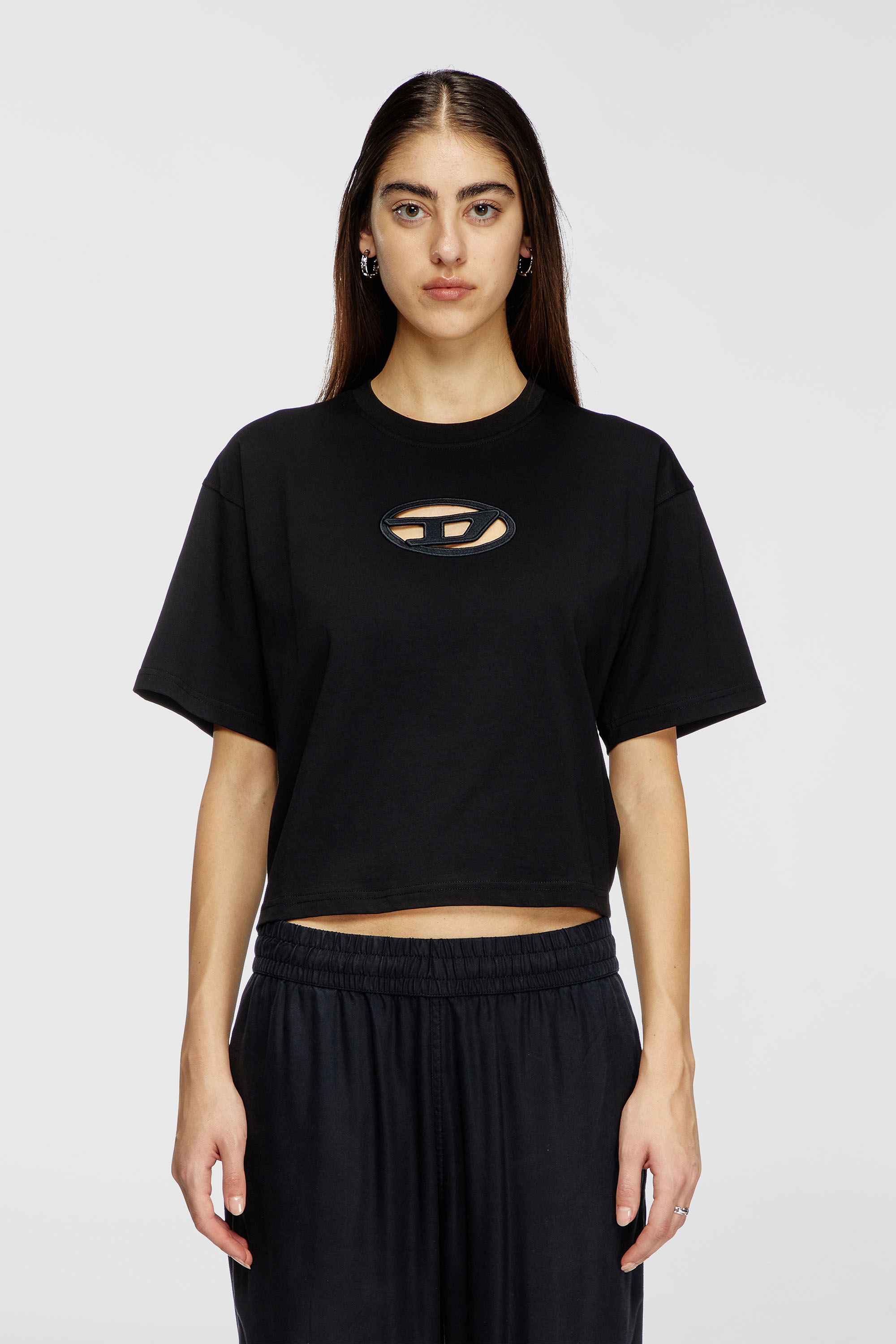 Diesel - T-BUXT-CROP-OD, Damen Kastiges T-Shirt mit ausgeschnittenem Oval D-Logo in Schwarz - 1