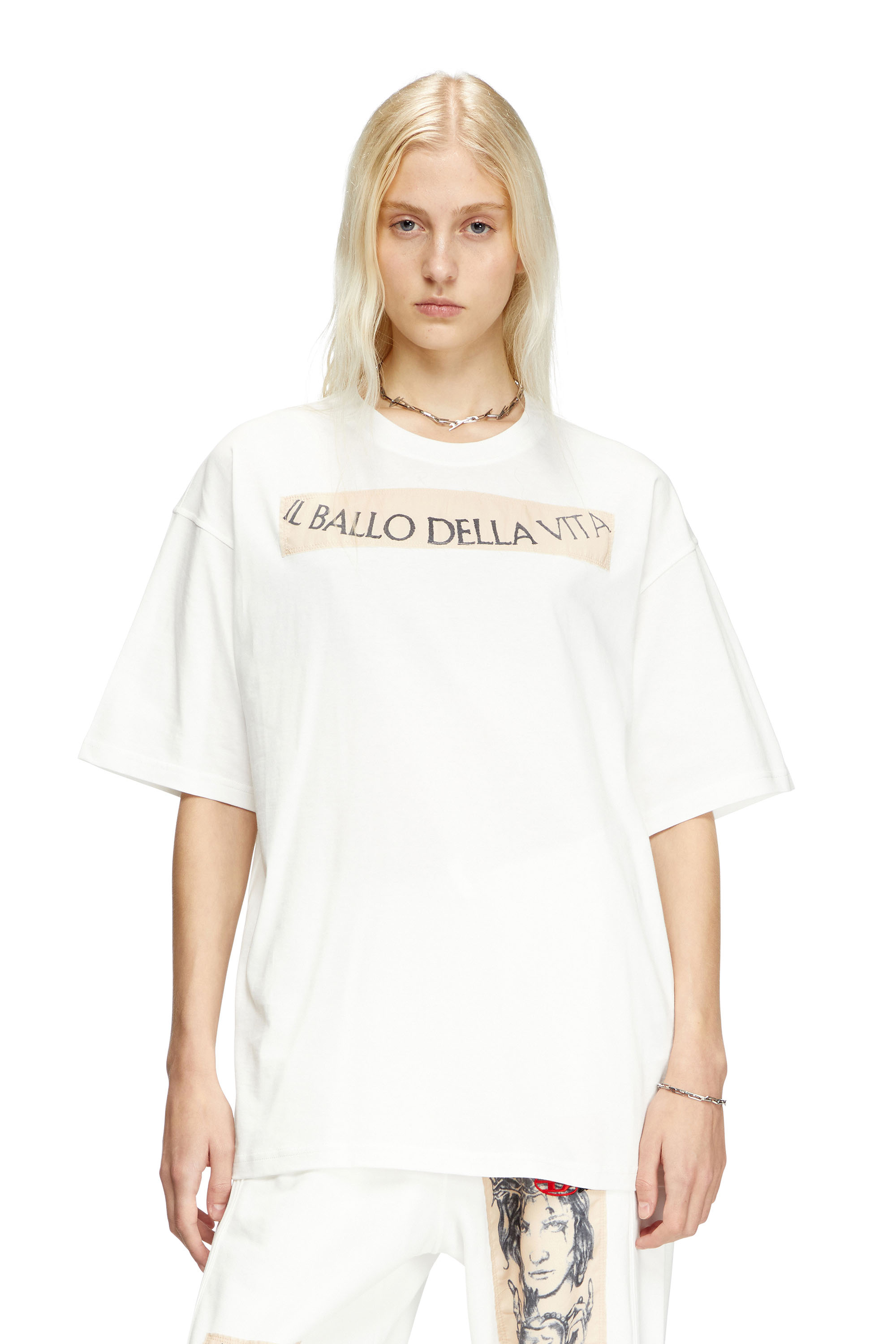 Diesel - T-BOXT-BALLO-DD, Unisex T-shirt with tattoo patch in Weiß - 4