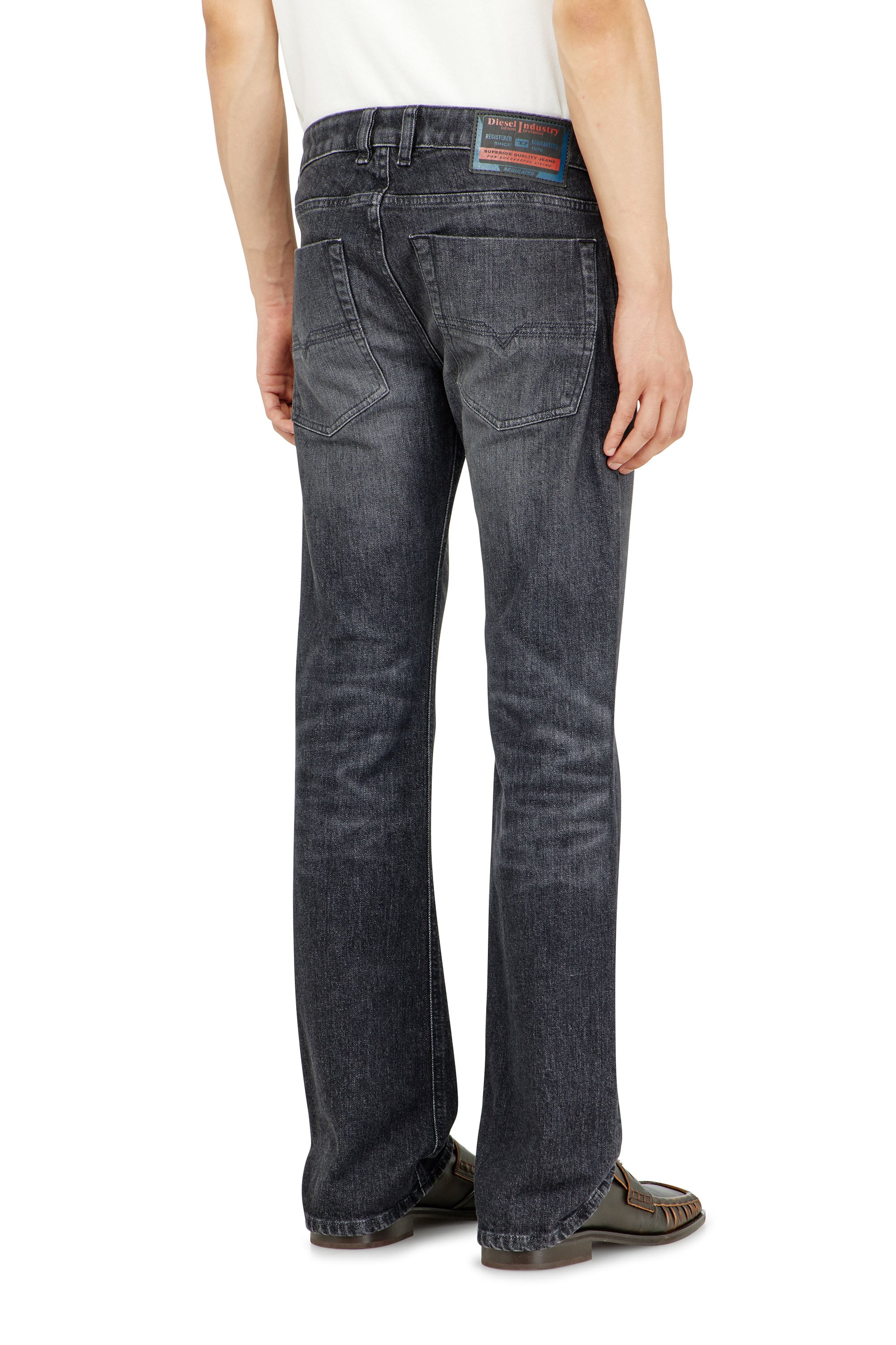 Diesel - Herren Bootcut Jeans 2007 Zatiny 09N48, Schwarz/Dunkelgrau - 5