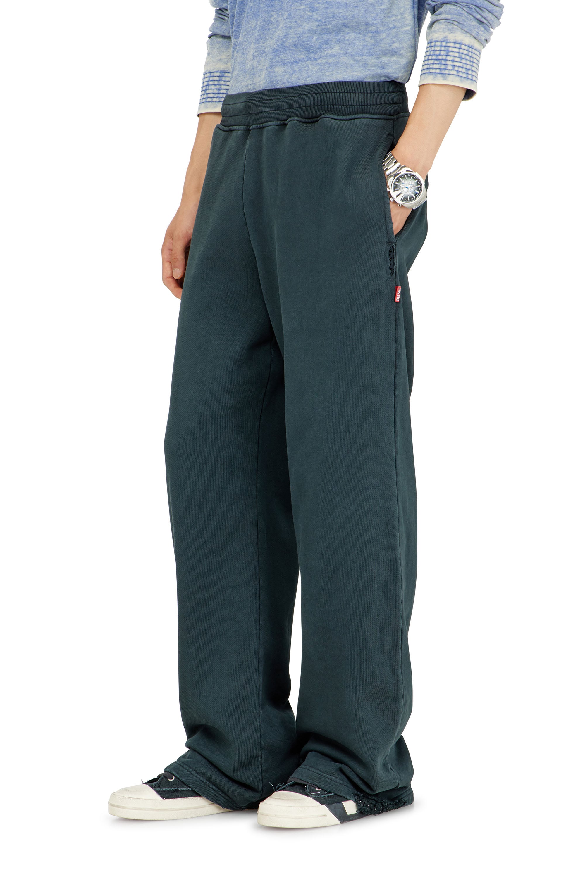 Diesel - P-MARTAINS-CRYSTALS, Herren Verwaschene Sweatpants mit Kristalldetails in Blau - 2