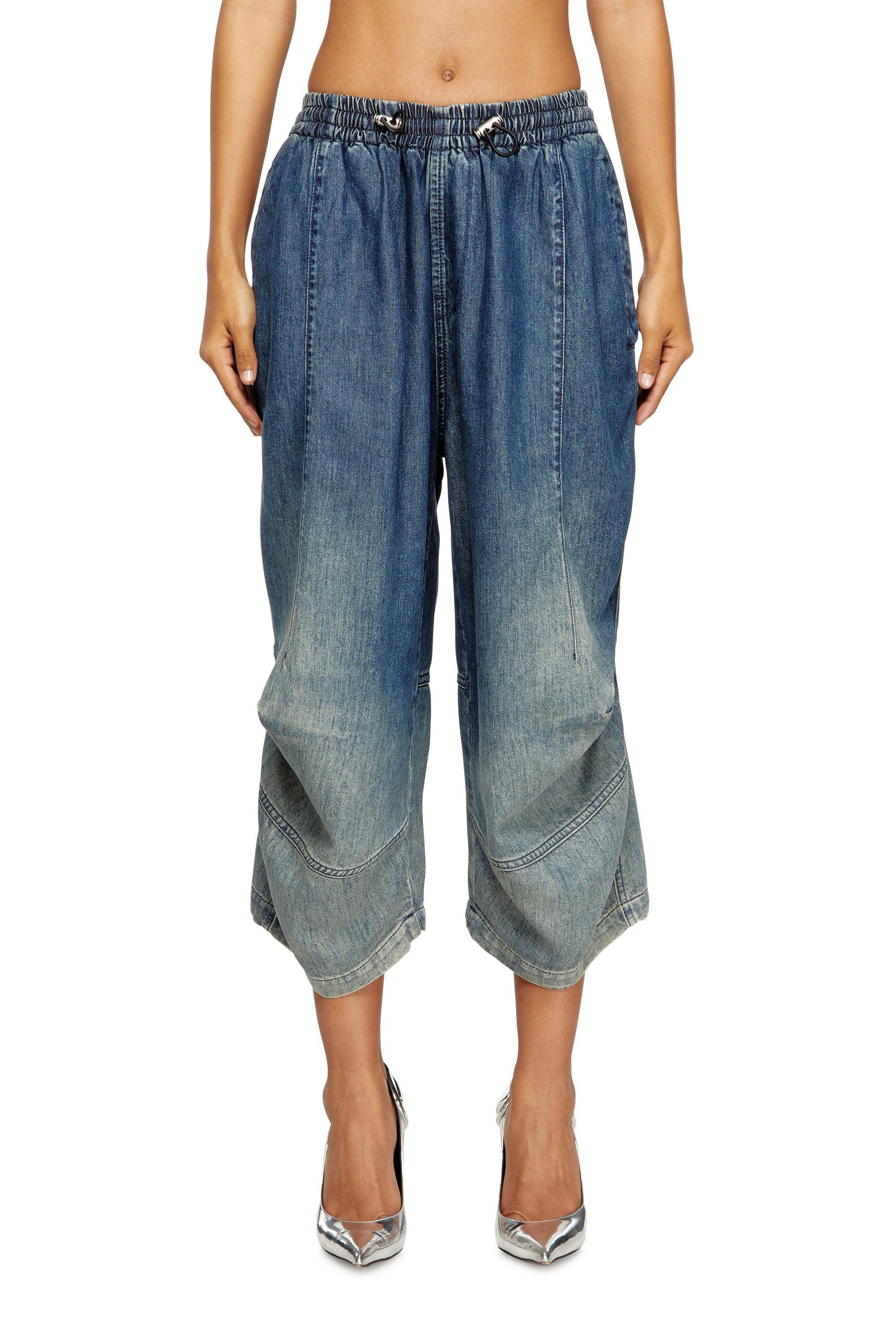 Diesel - D-PARI-SHORT-S, Unisex Ergonomische Shorts aus schattiertem Denim in Mittelblau - 4