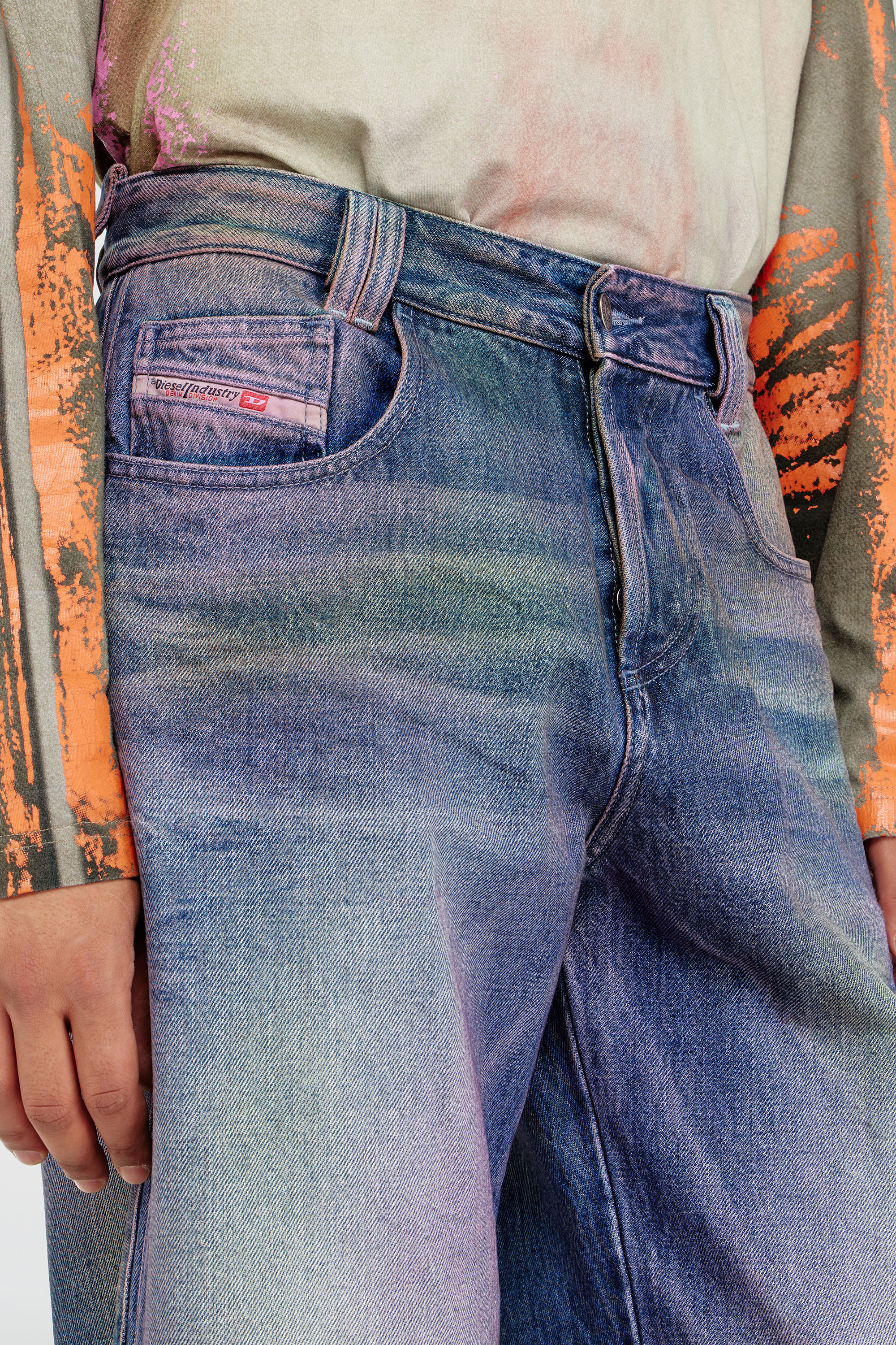 Diesel - Unisex Relaxed Jeans 1982 D-Hakou 007FW, Mittelblau - 9