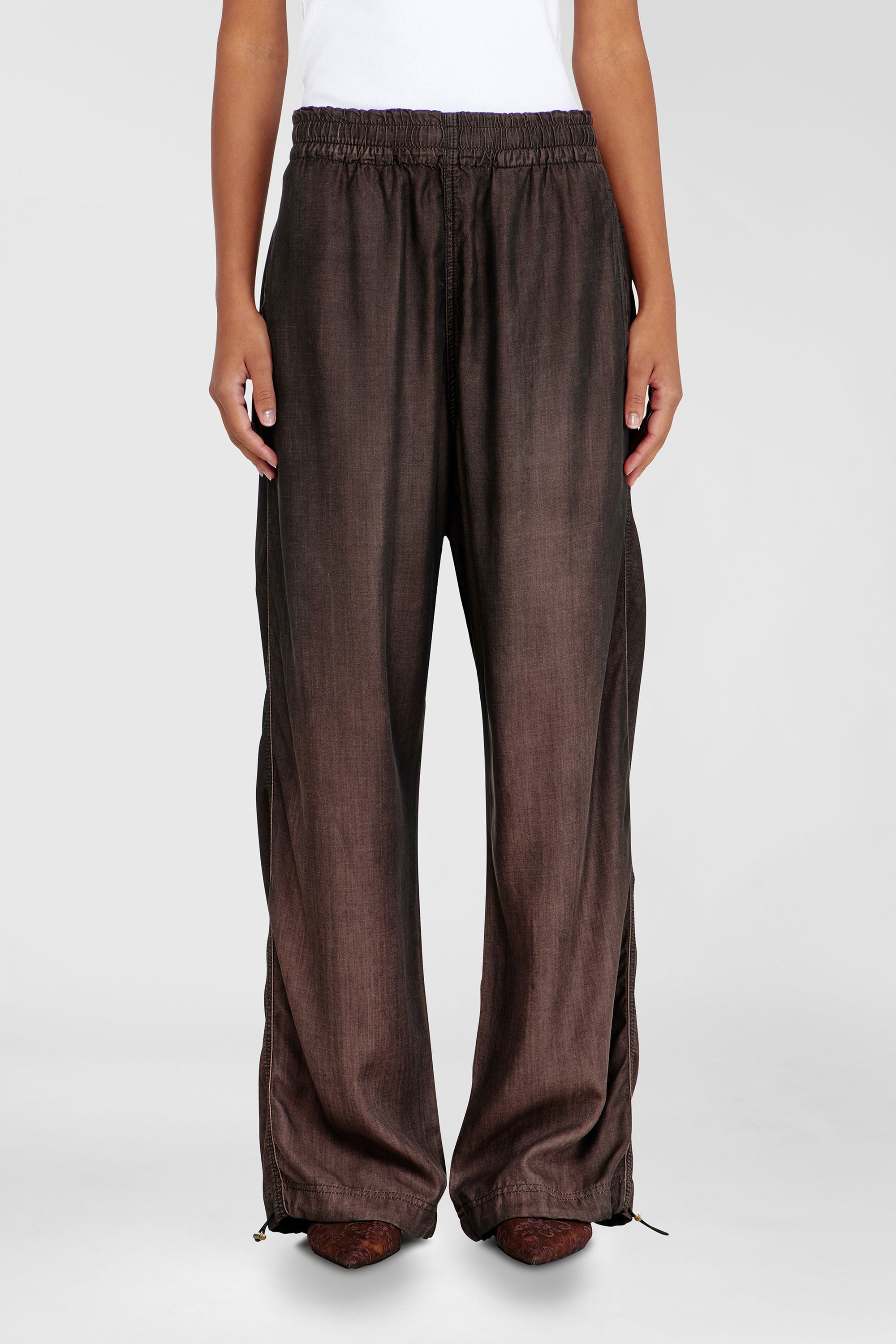 Diesel - Unisex Relaxed Jeans D-Roder 068YF, Dunkelbraun - 2