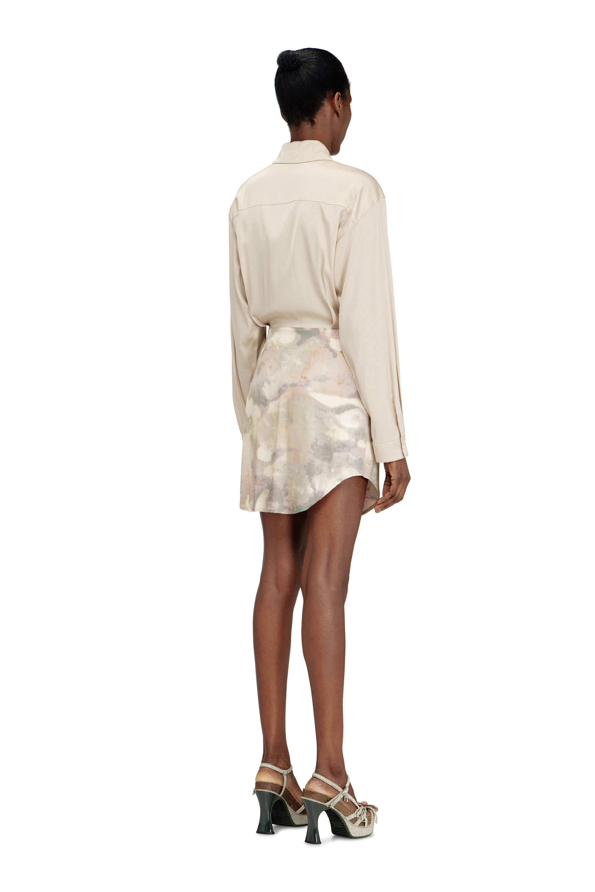 Diesel - D-ELTA-MINI, Damen Satiniertes Minikleid mit geknotetem Oberteil in Beige - 3